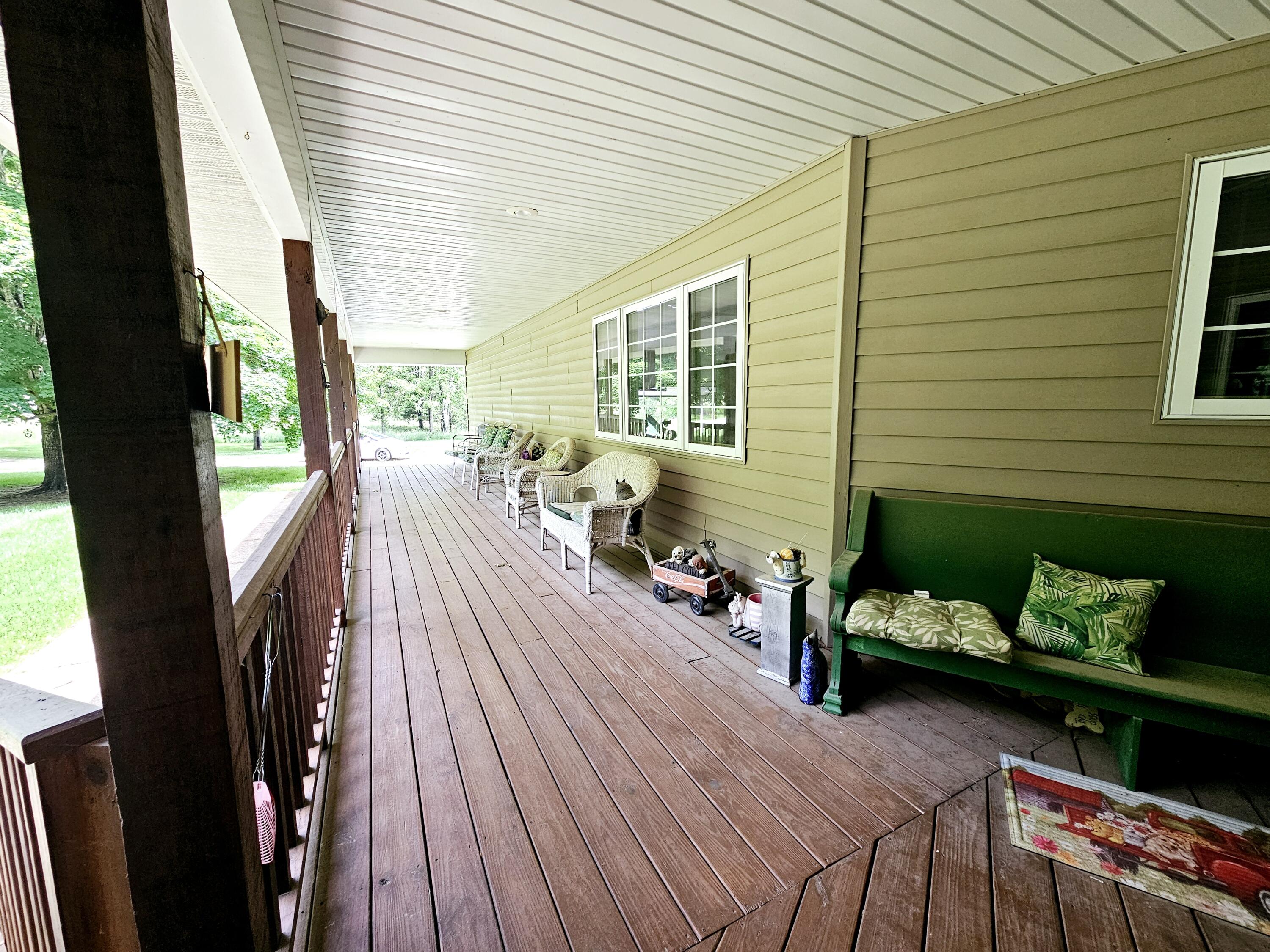 9726 County Road 8530 Property Photo 3
