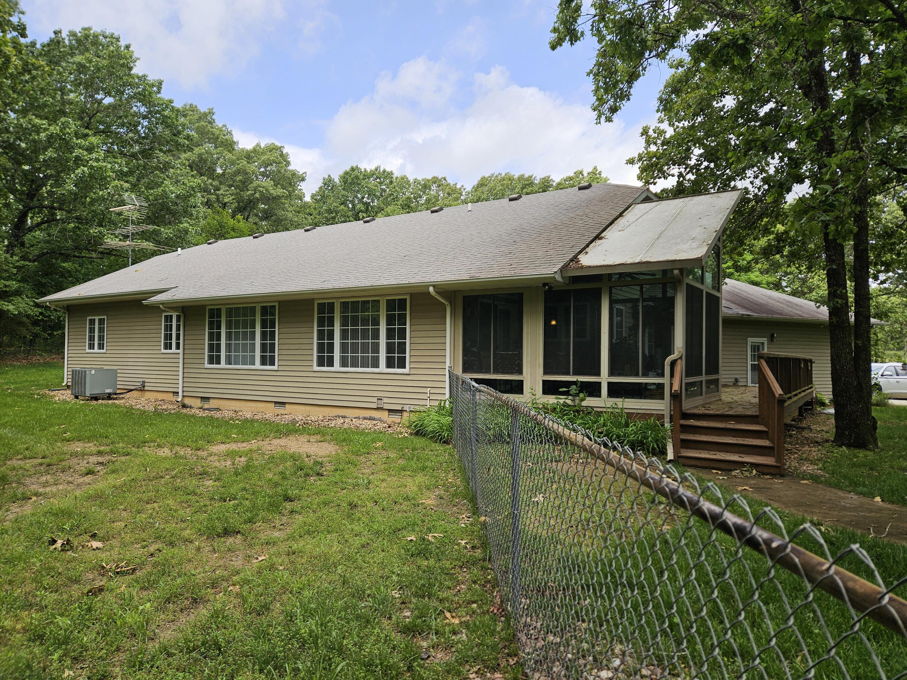 9726 County Road 8530 Property Photo 12