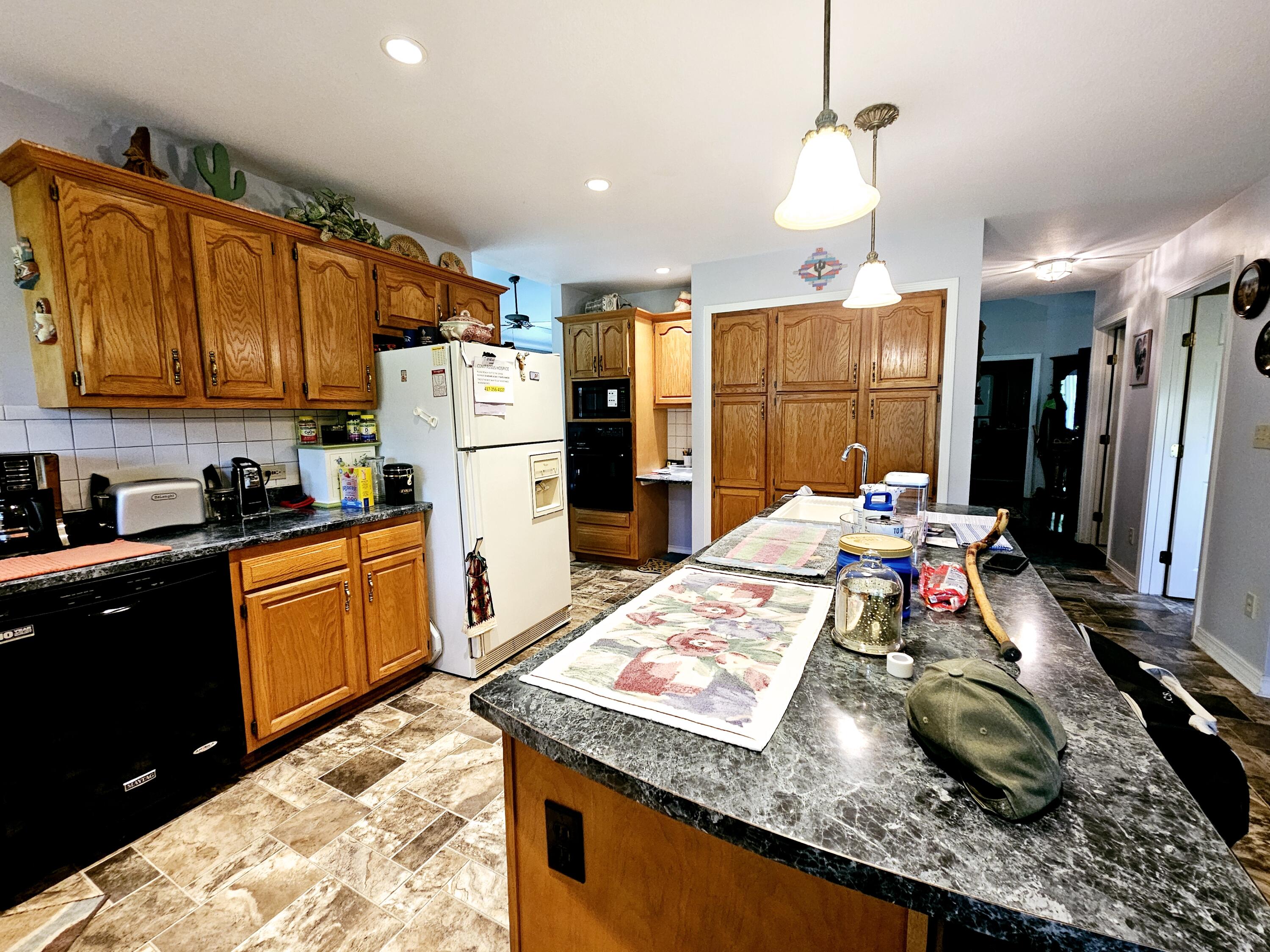 9726 County Road 8530 Property Photo 41