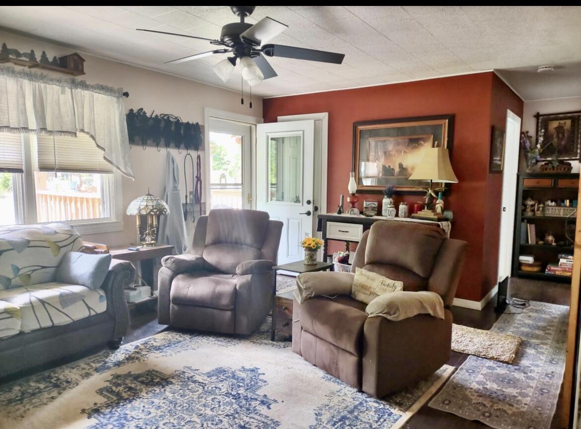 160 Clark Street Property Photo 19
