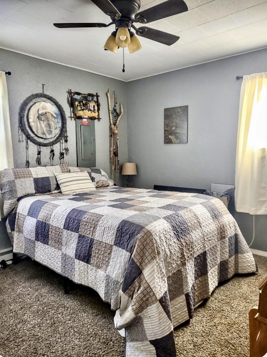 160 Clark Street Property Photo 24