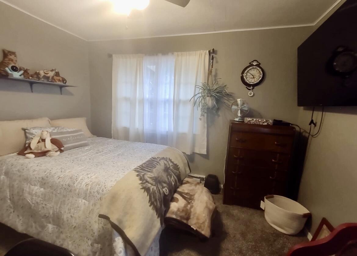 160 Clark Street Property Photo 30