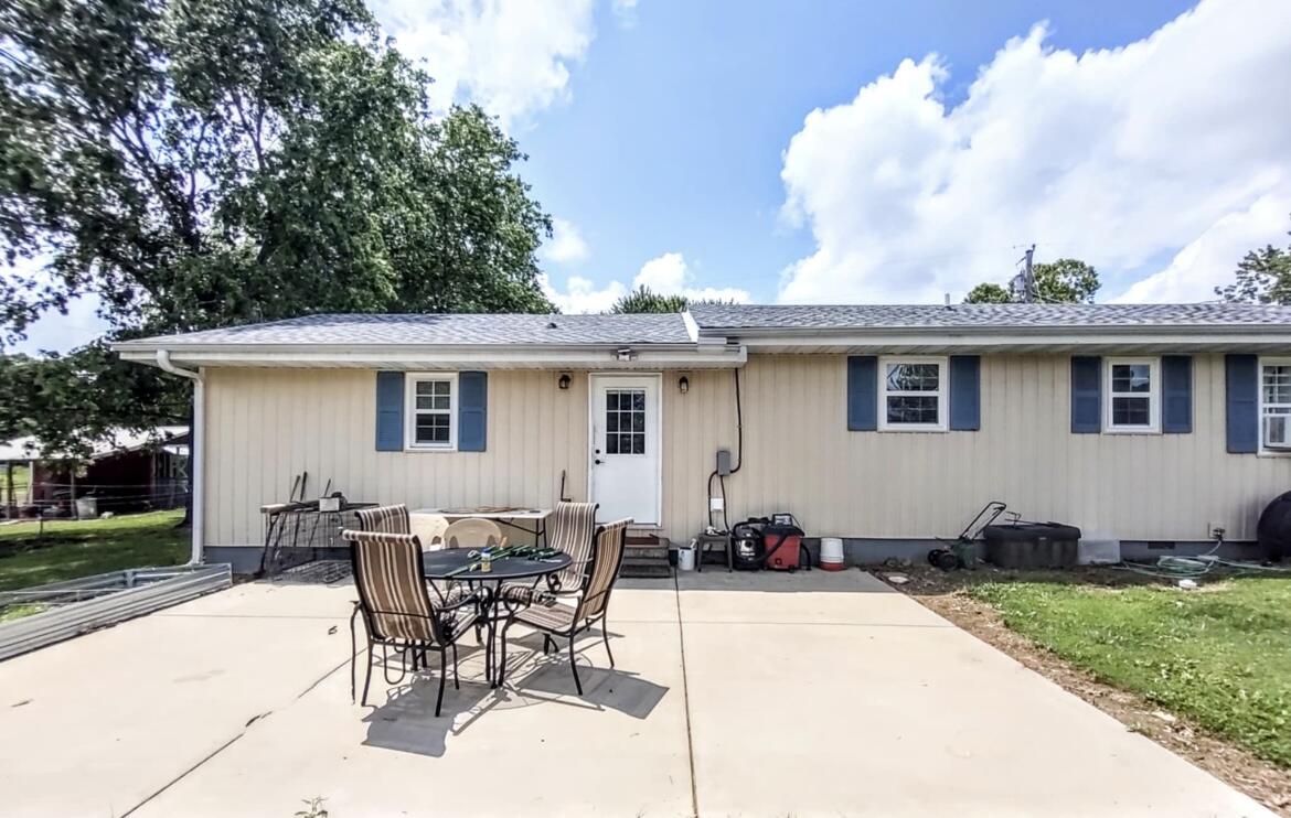 160 Clark Street Property Photo 47