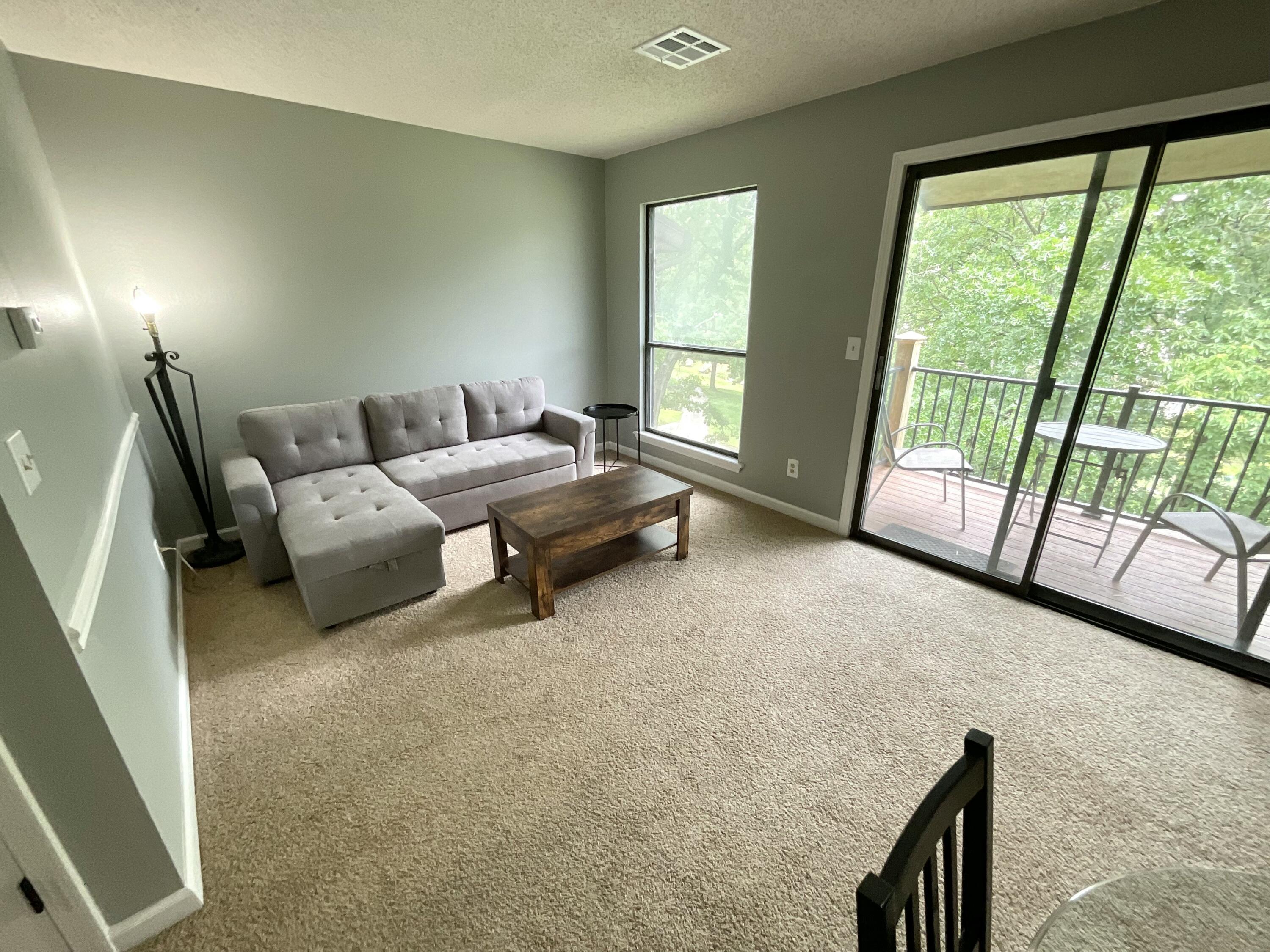 180 Lake Club Drive Property Photo 9
