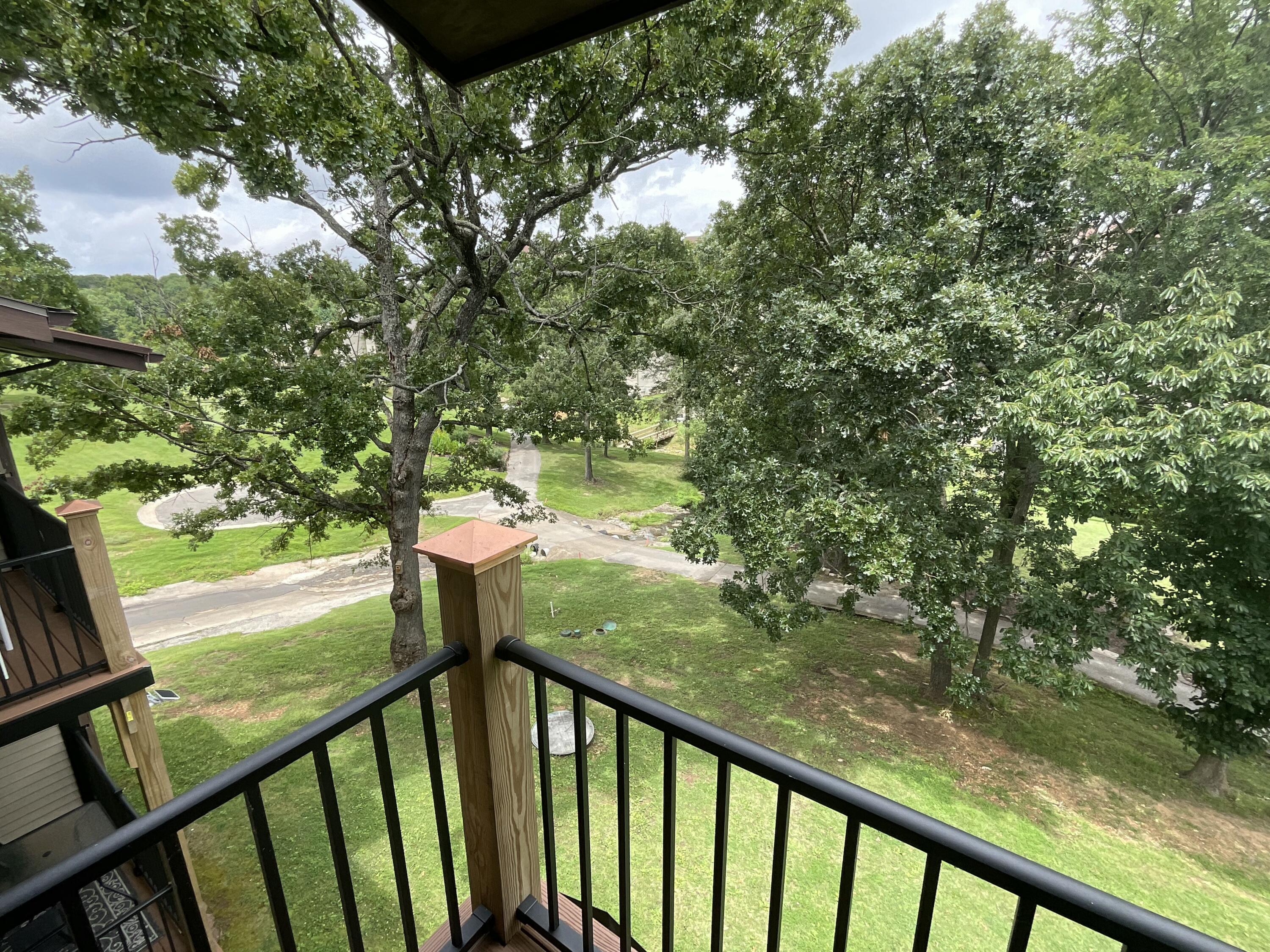 180 Lake Club Drive Property Photo 16