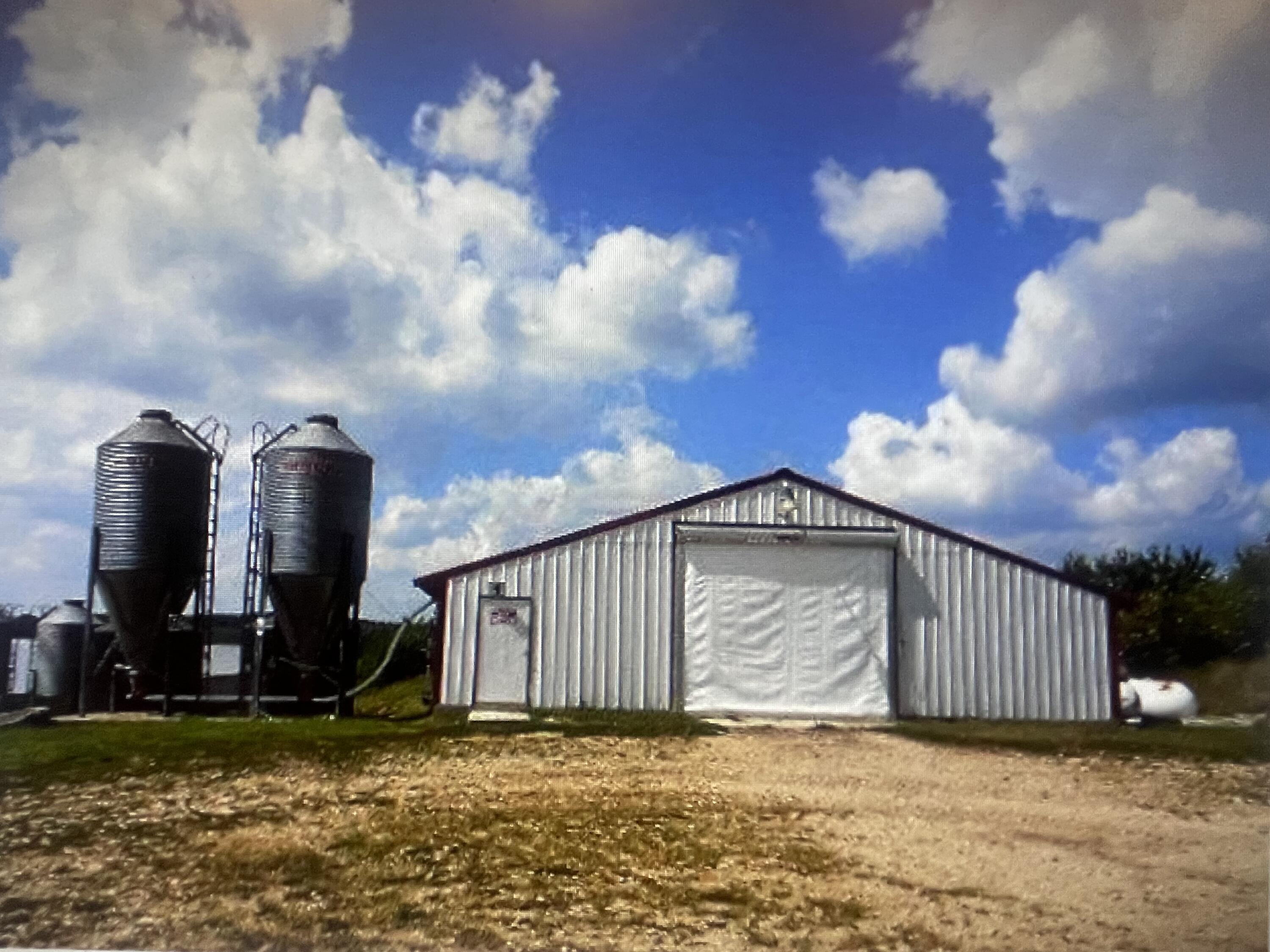 24677 Farm Road 1060 Property Photo 2