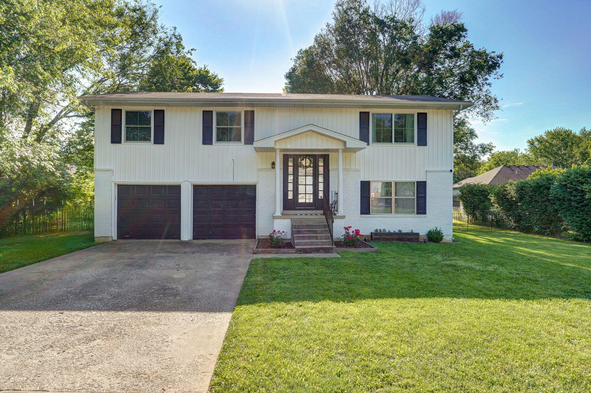 3625 South Moreland Avenue Property Photo 1