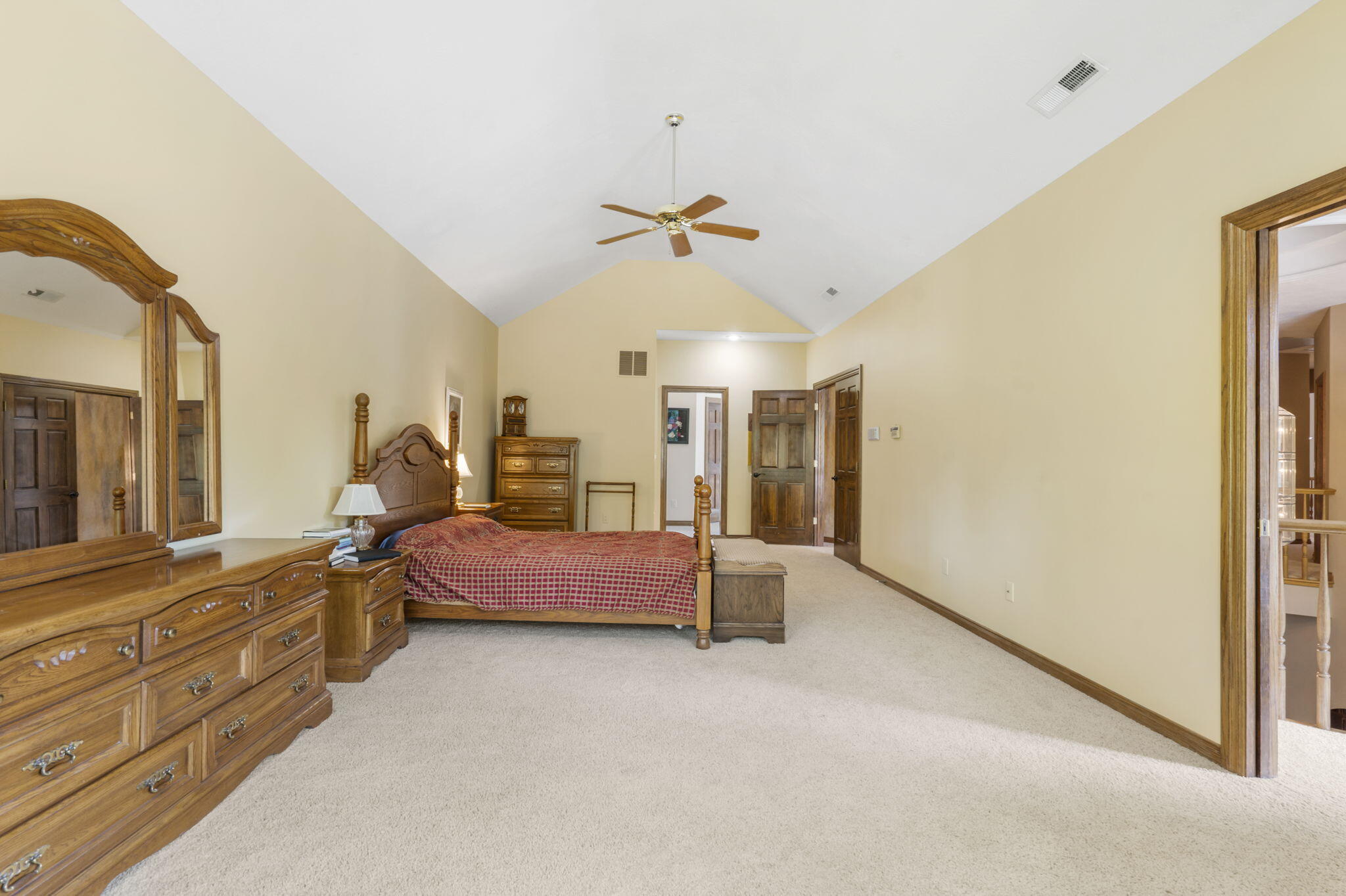 2212 East Nottingham Street Property Photo 23