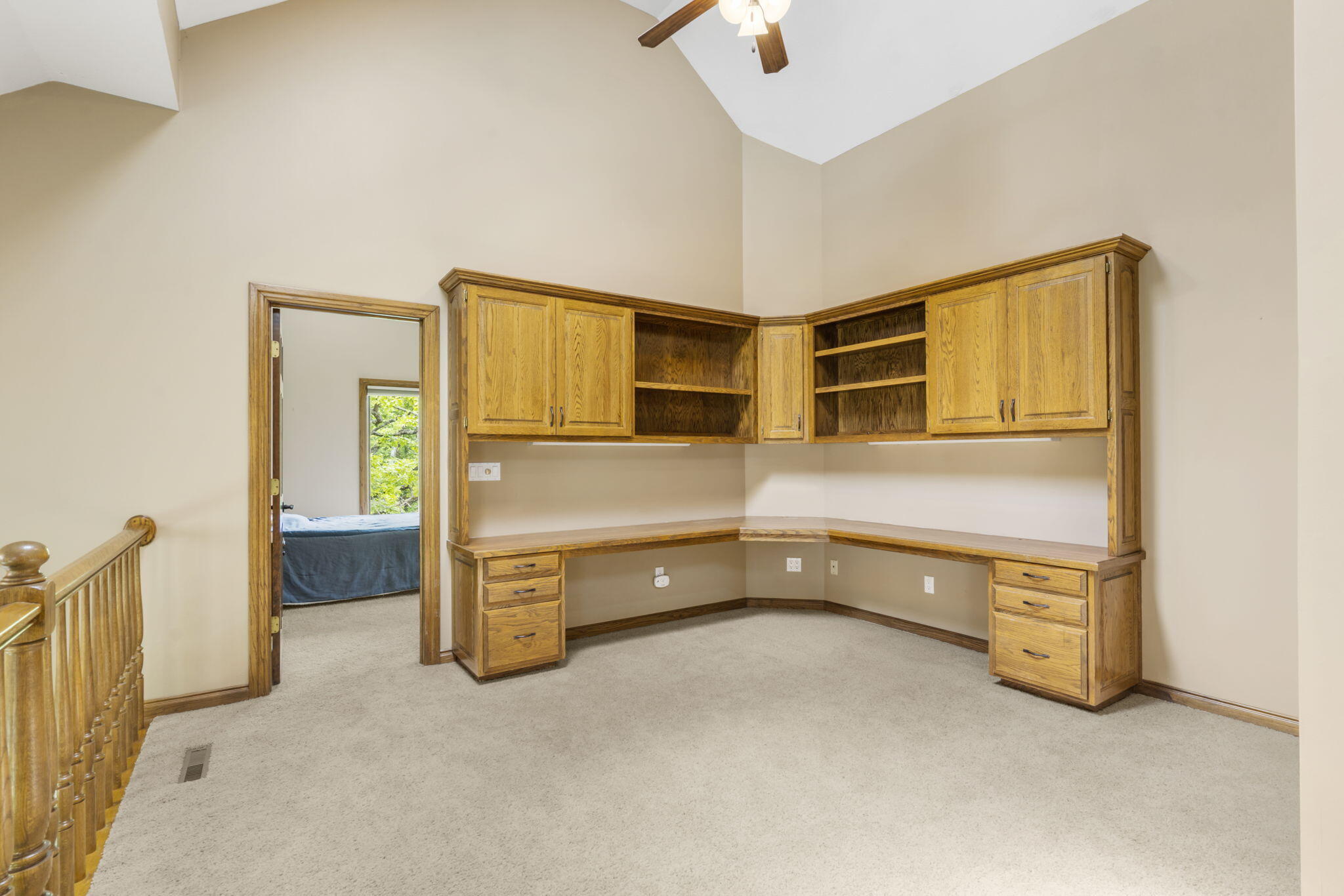 2212 East Nottingham Street Property Photo 31