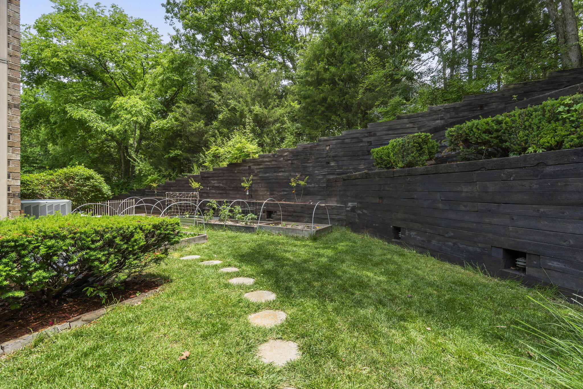 2212 East Nottingham Street Property Photo 49