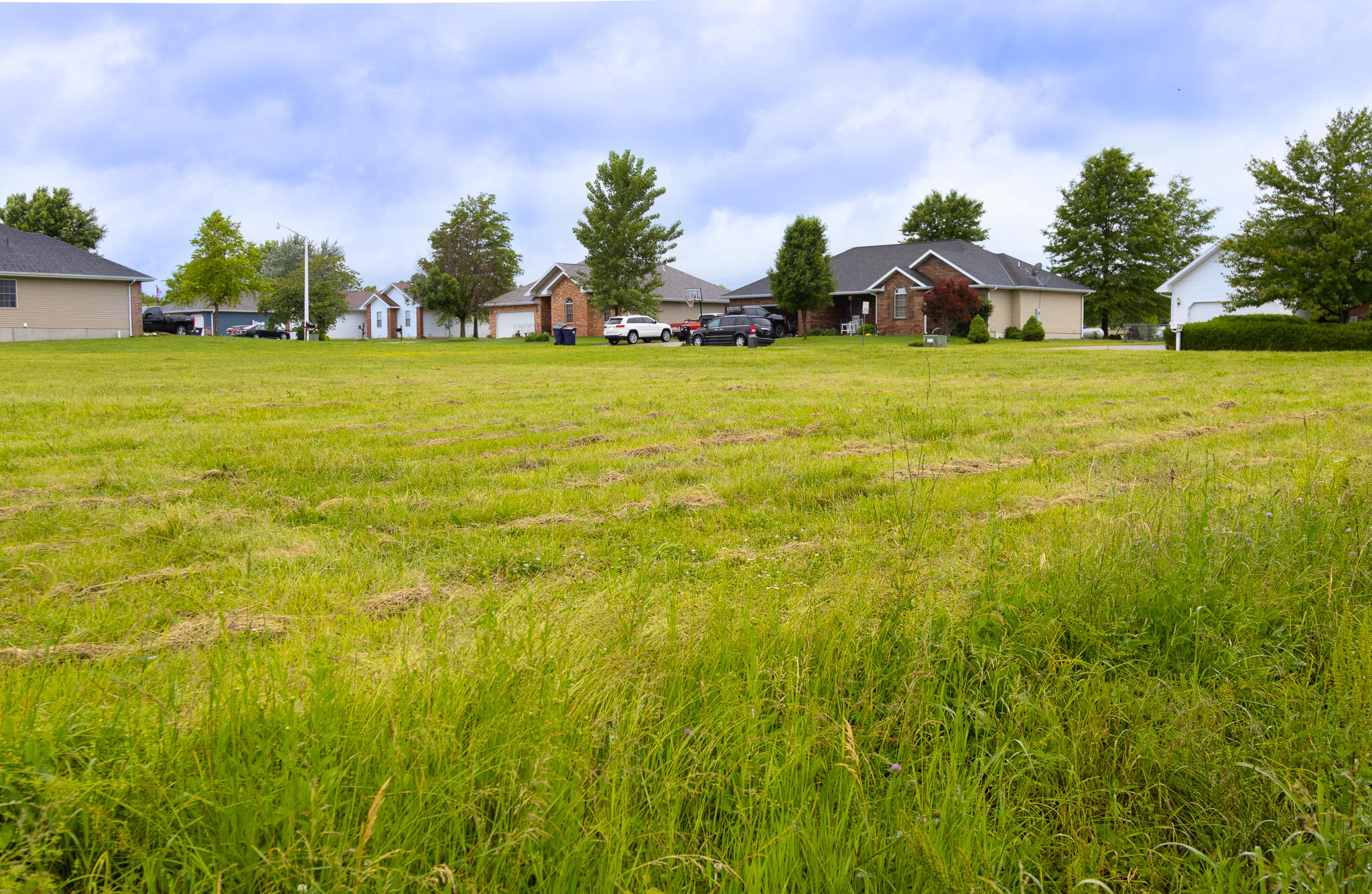 000 Holly Drive Property Photo 4