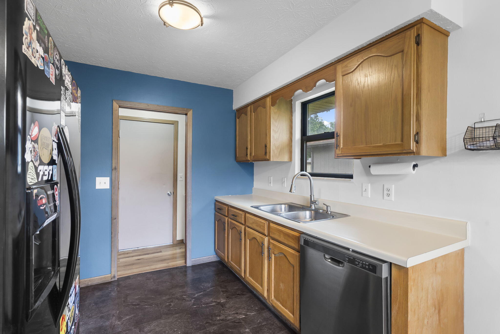 2112 South Golden Avenue Property Photo 12