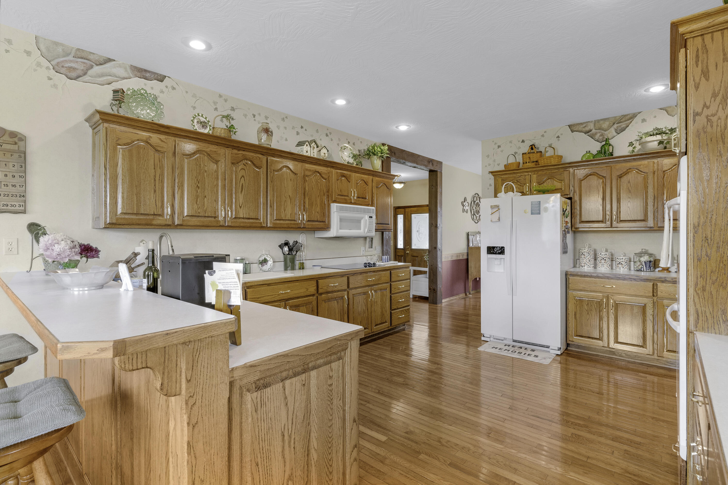 5731 North Willow Road Property Photo 19