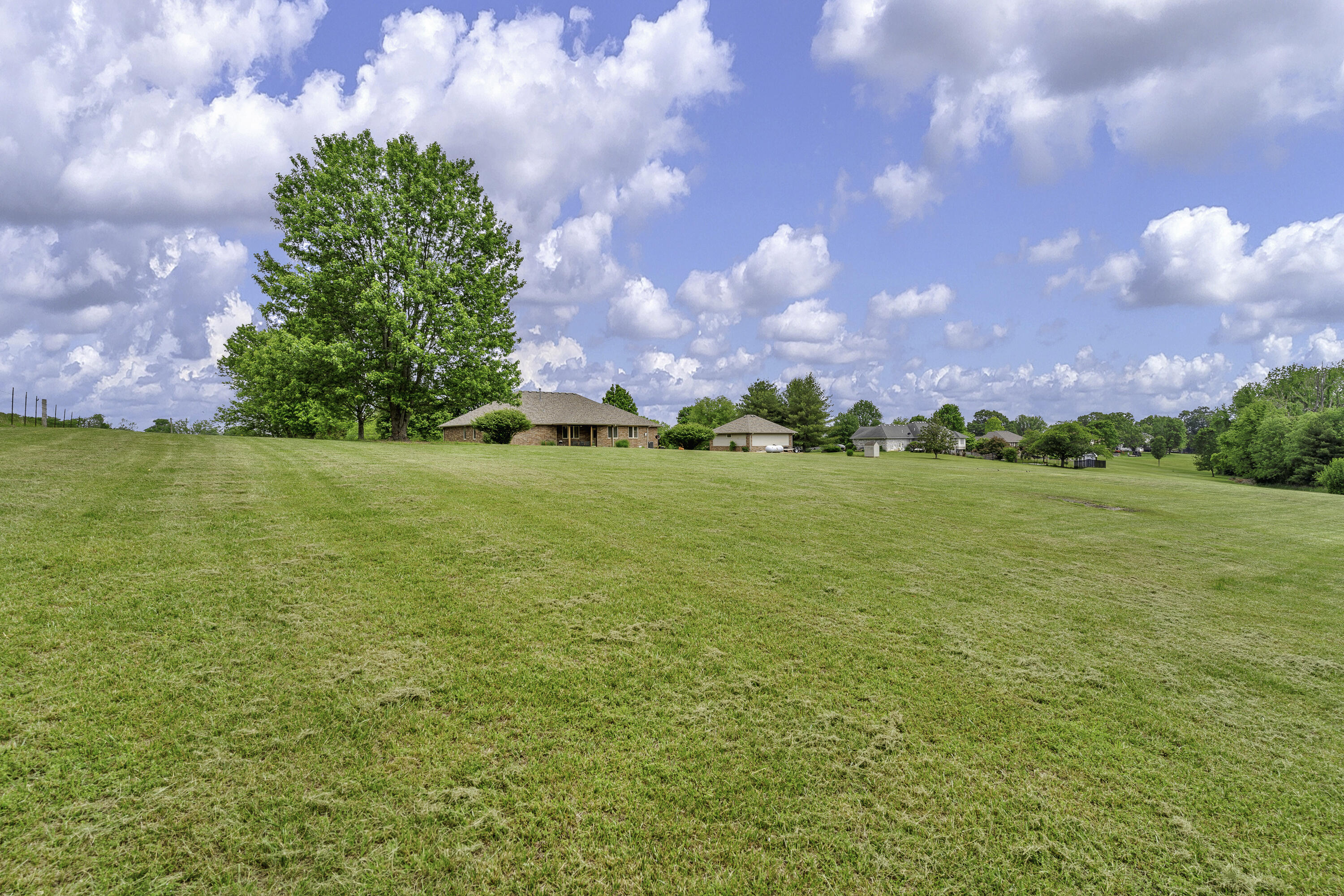 5731 North Willow Road Property Photo 45