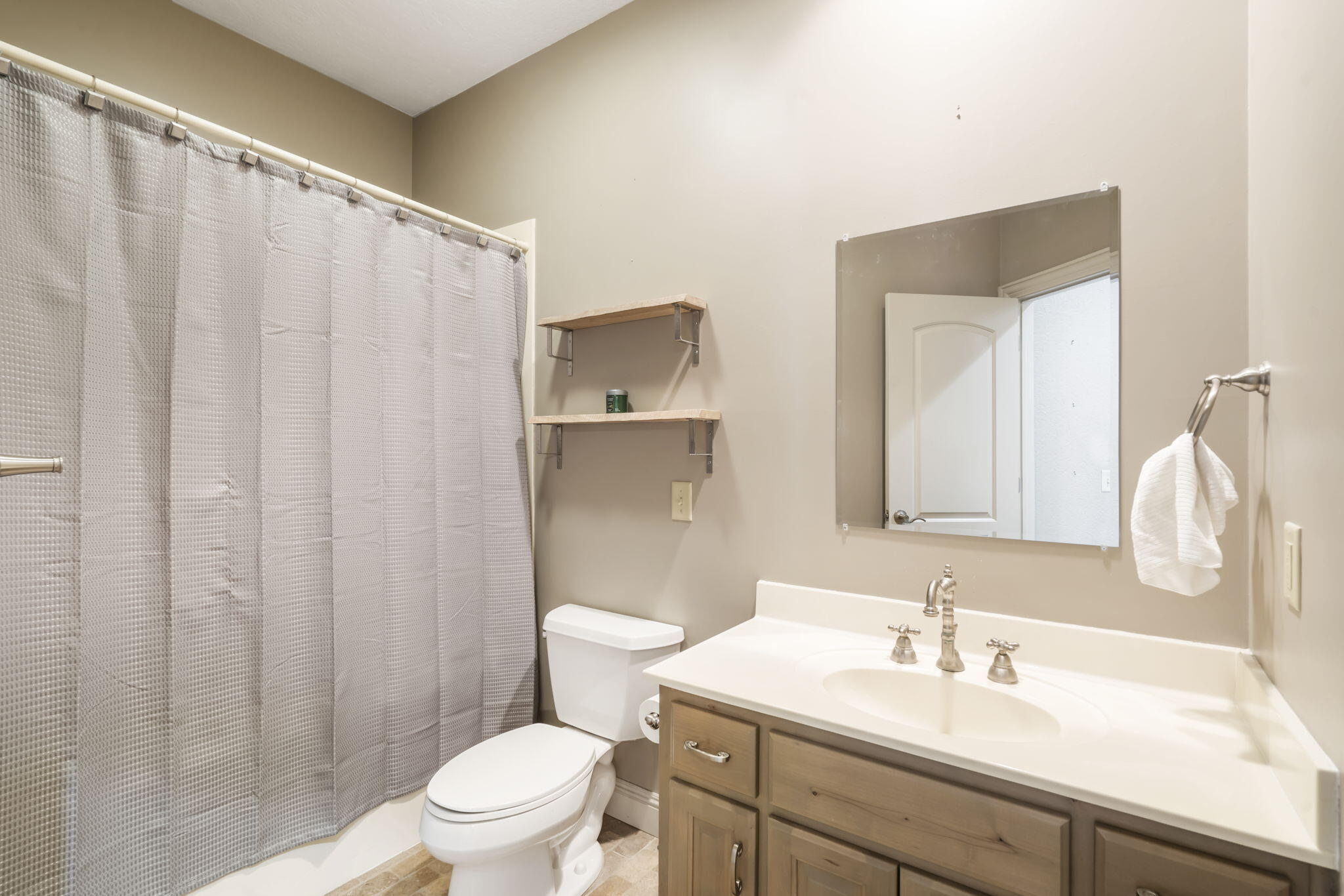 5072 East Hedgerow Drive Property Photo 22