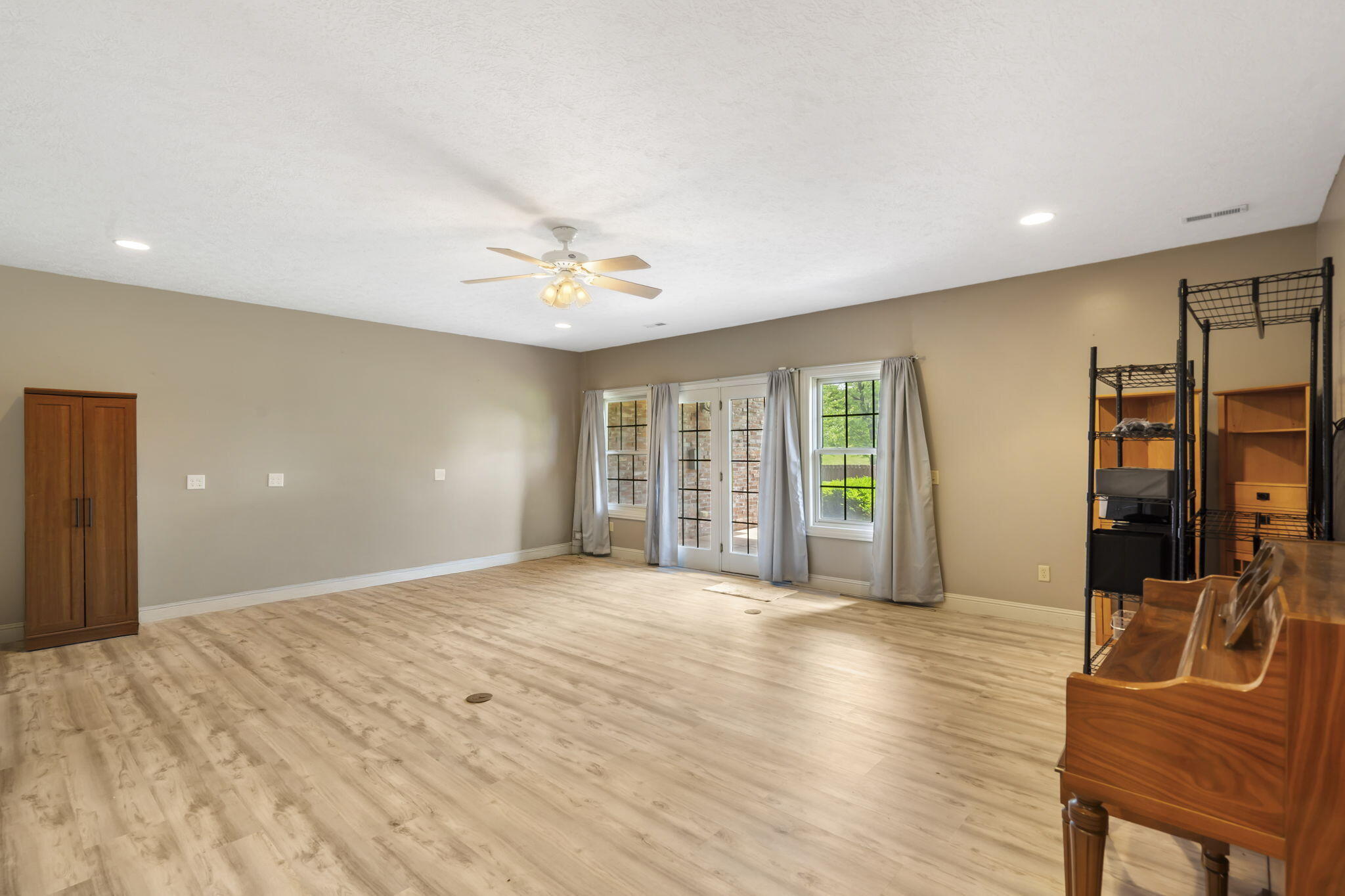 5072 East Hedgerow Drive Property Photo 34