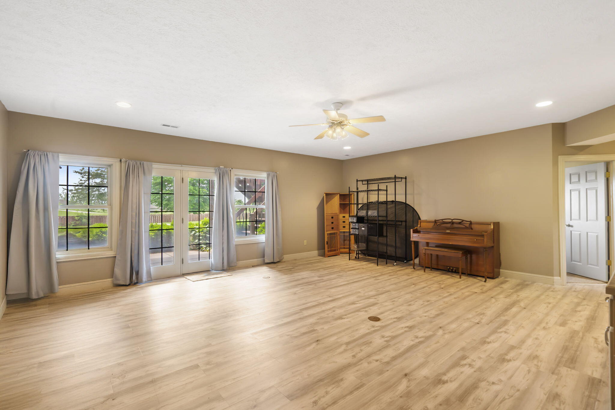 5072 East Hedgerow Drive Property Photo 35