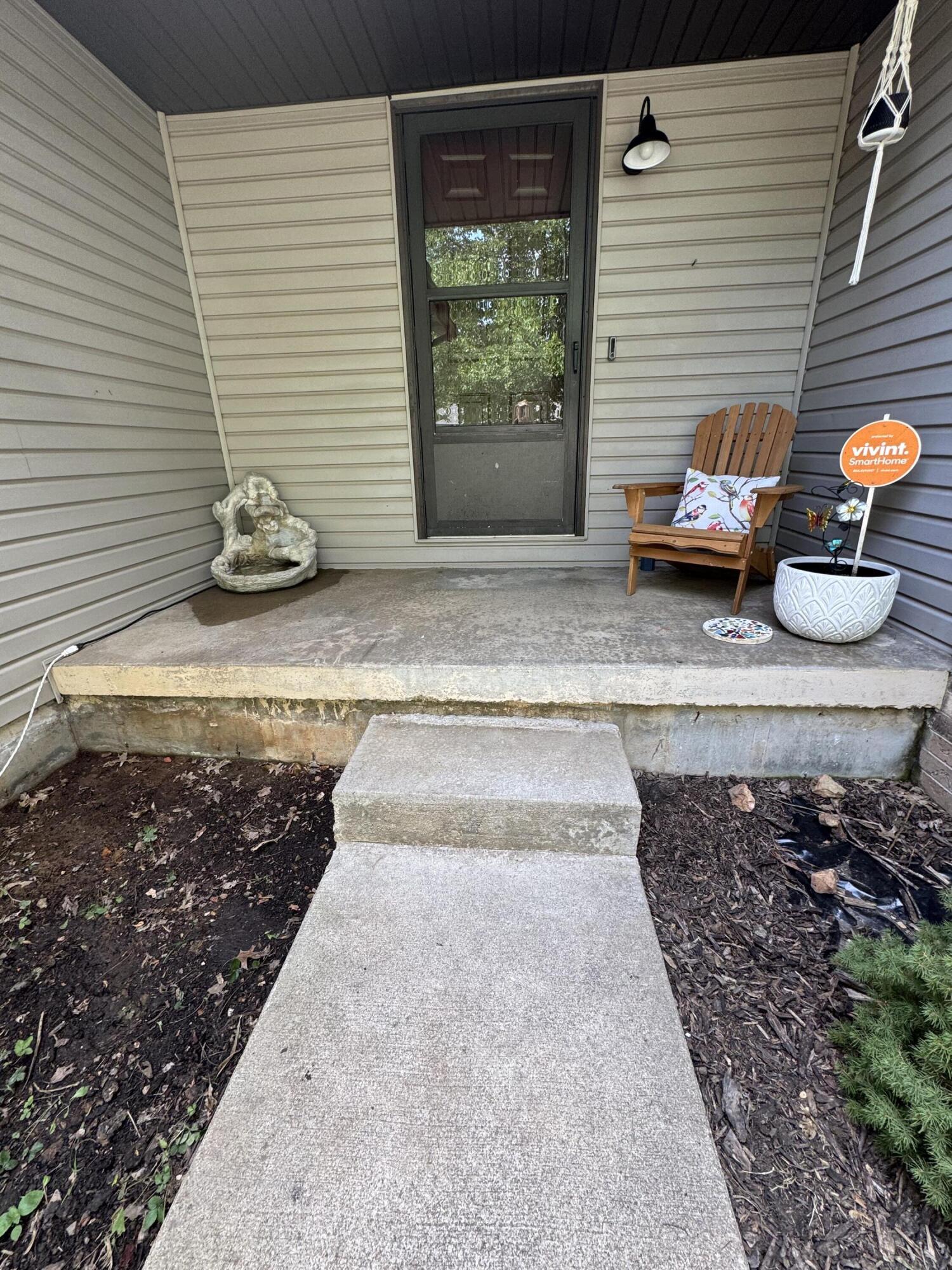 2201 South 14th Street Property Photo 4