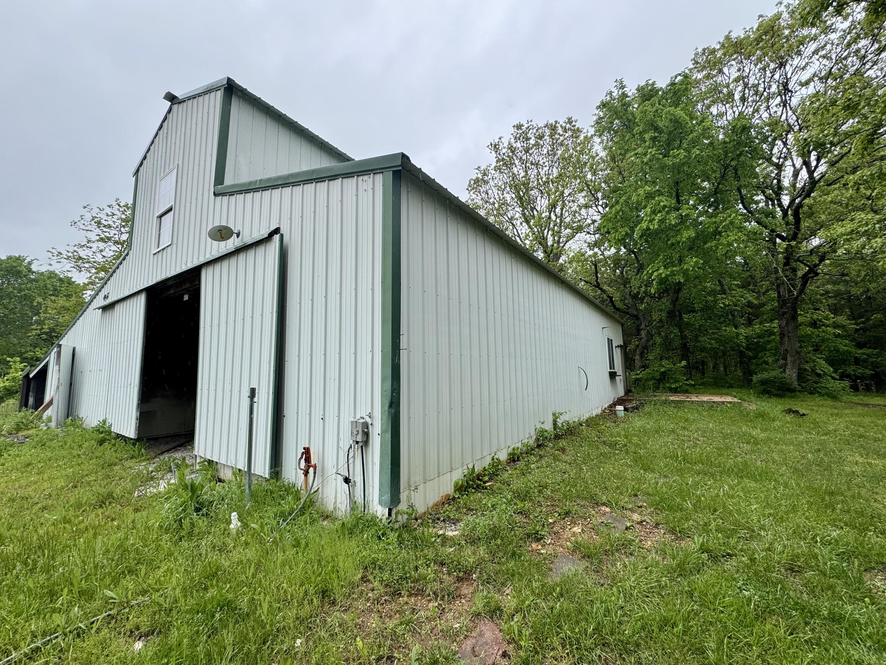 4567 East Shelby Road Property Photo 2