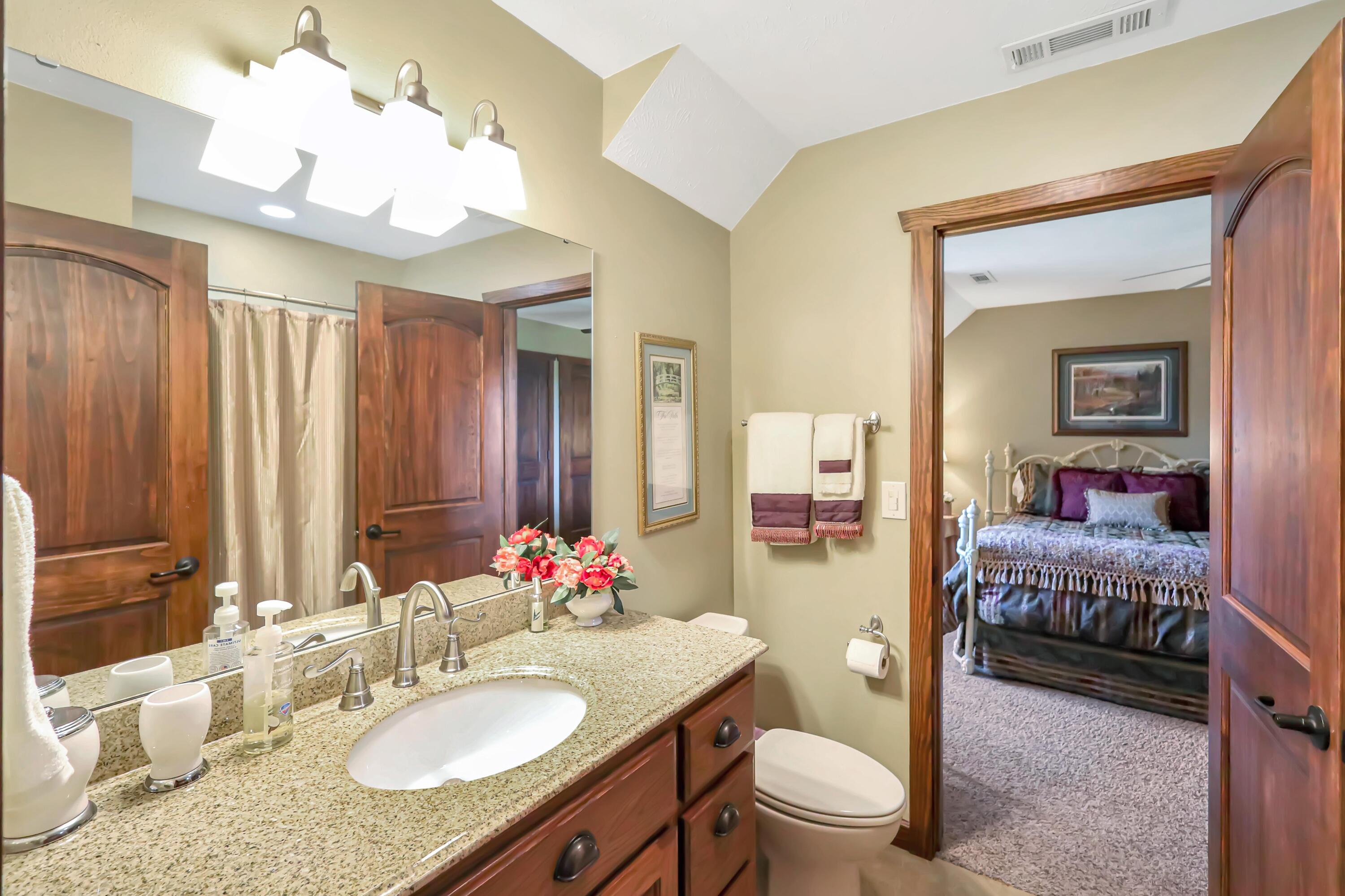 1575 Woodhaven Drive Property Photo 30