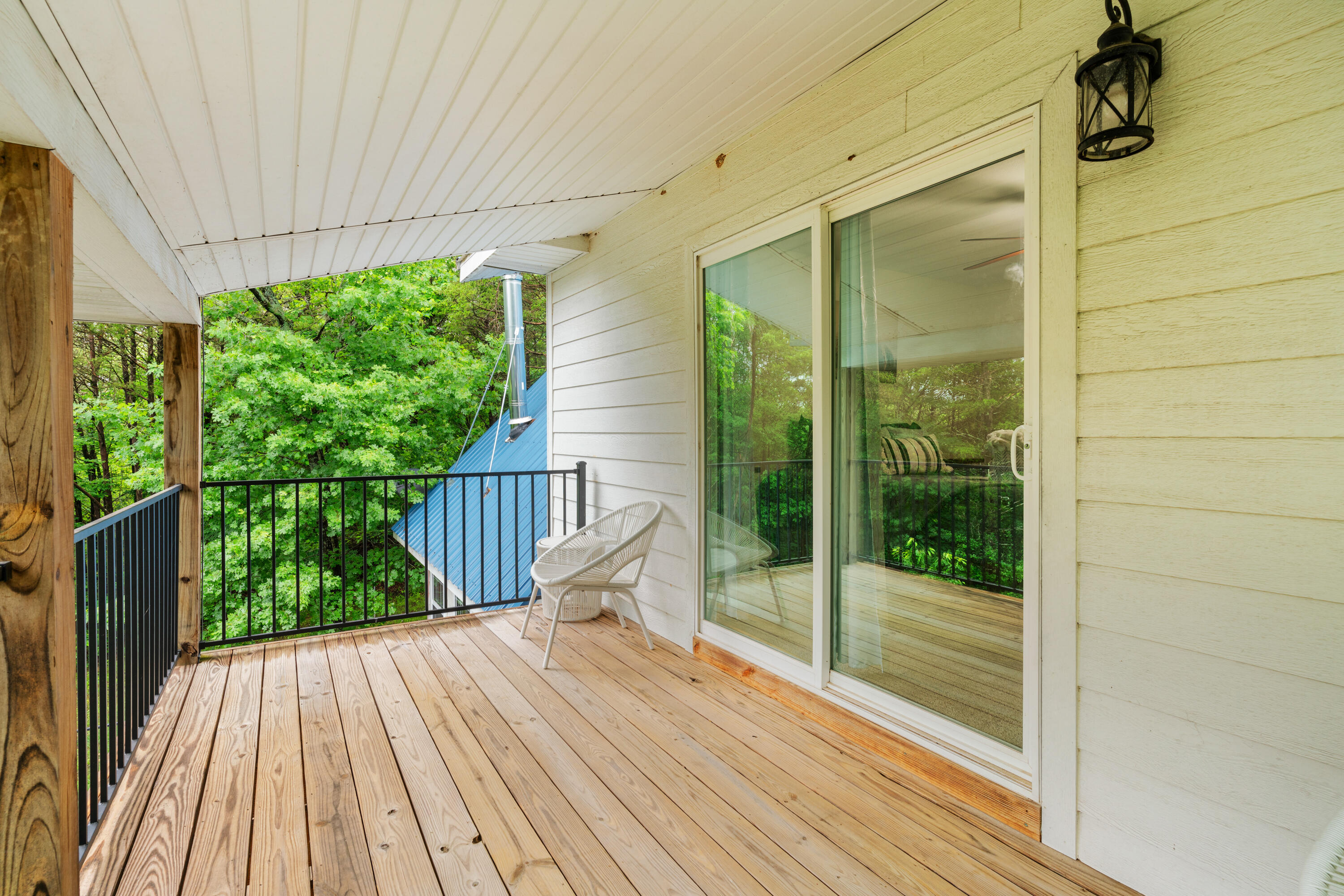 22194 Air Park Drive Property Photo 33