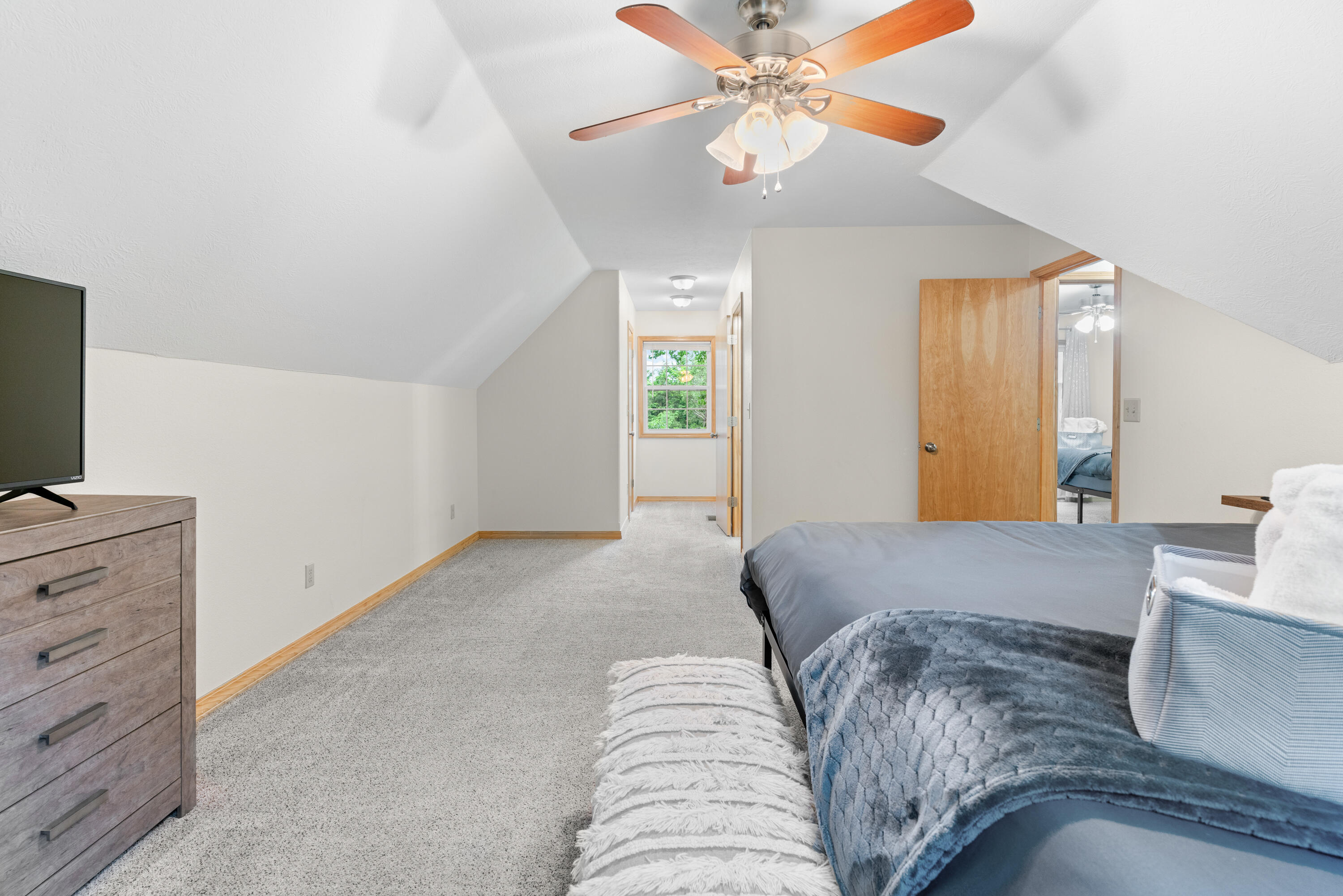 22194 Air Park Drive Property Photo 35