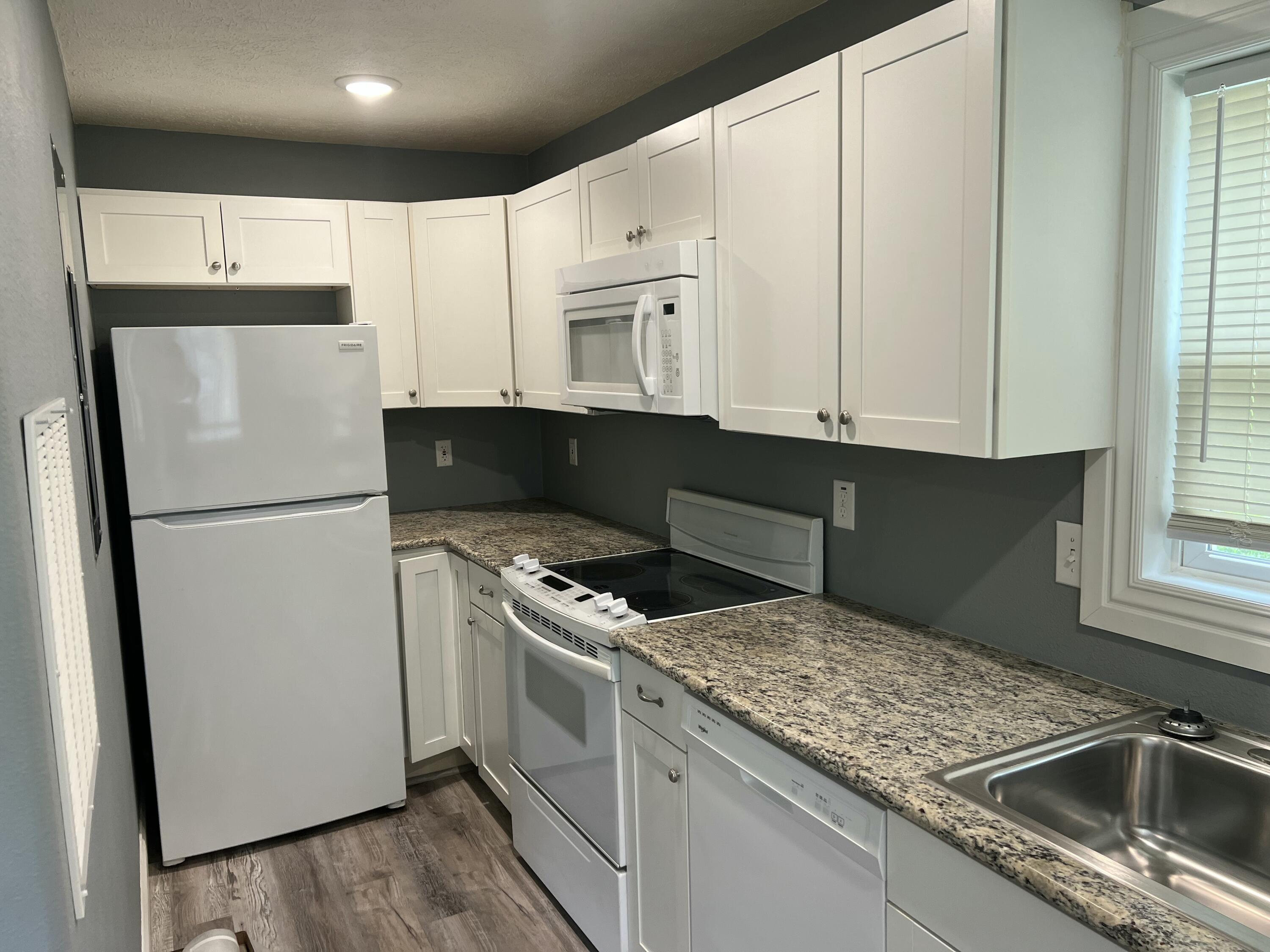 604 East Jordan Street Property Photo 13