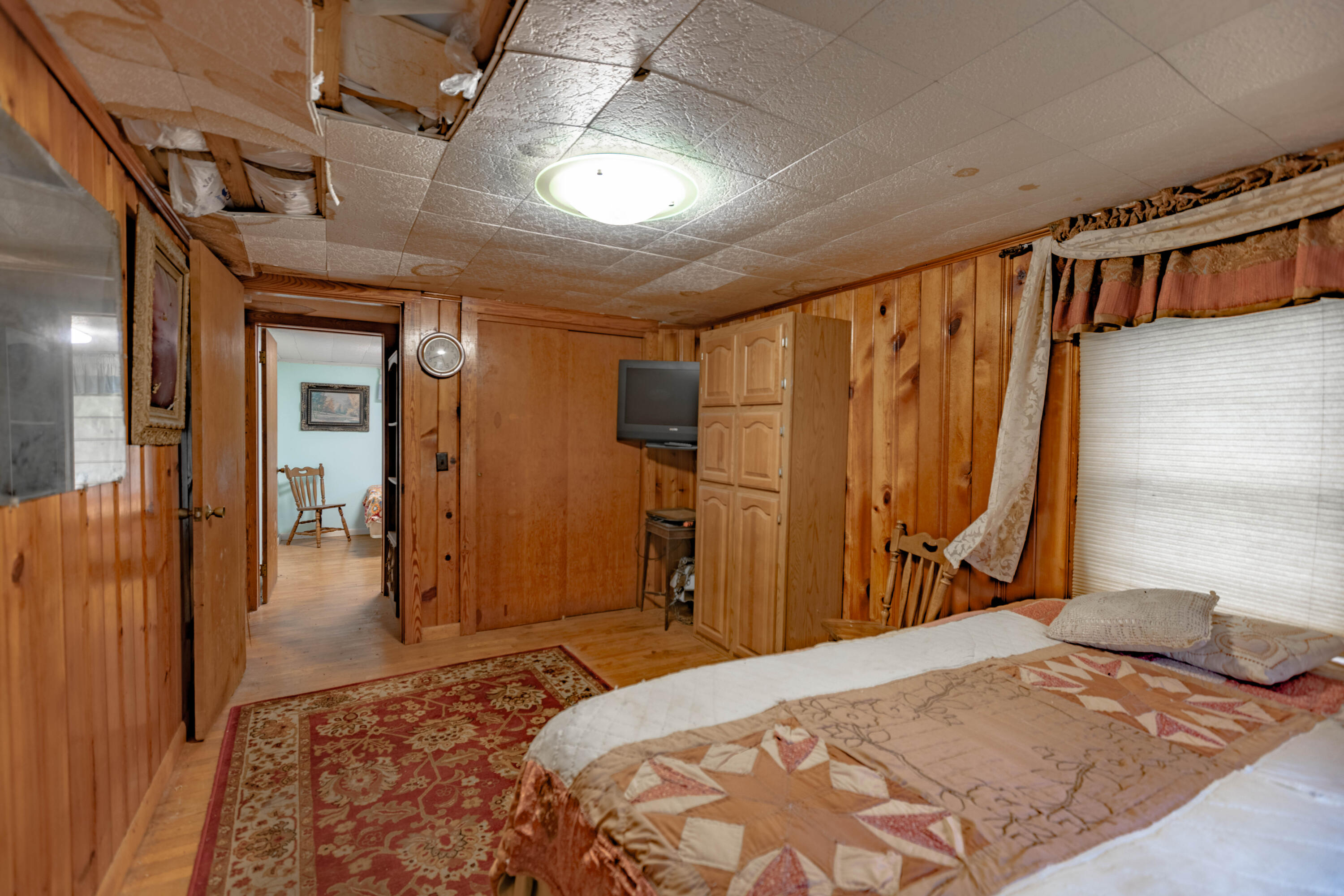9815 County Road 2780 Property Photo 17