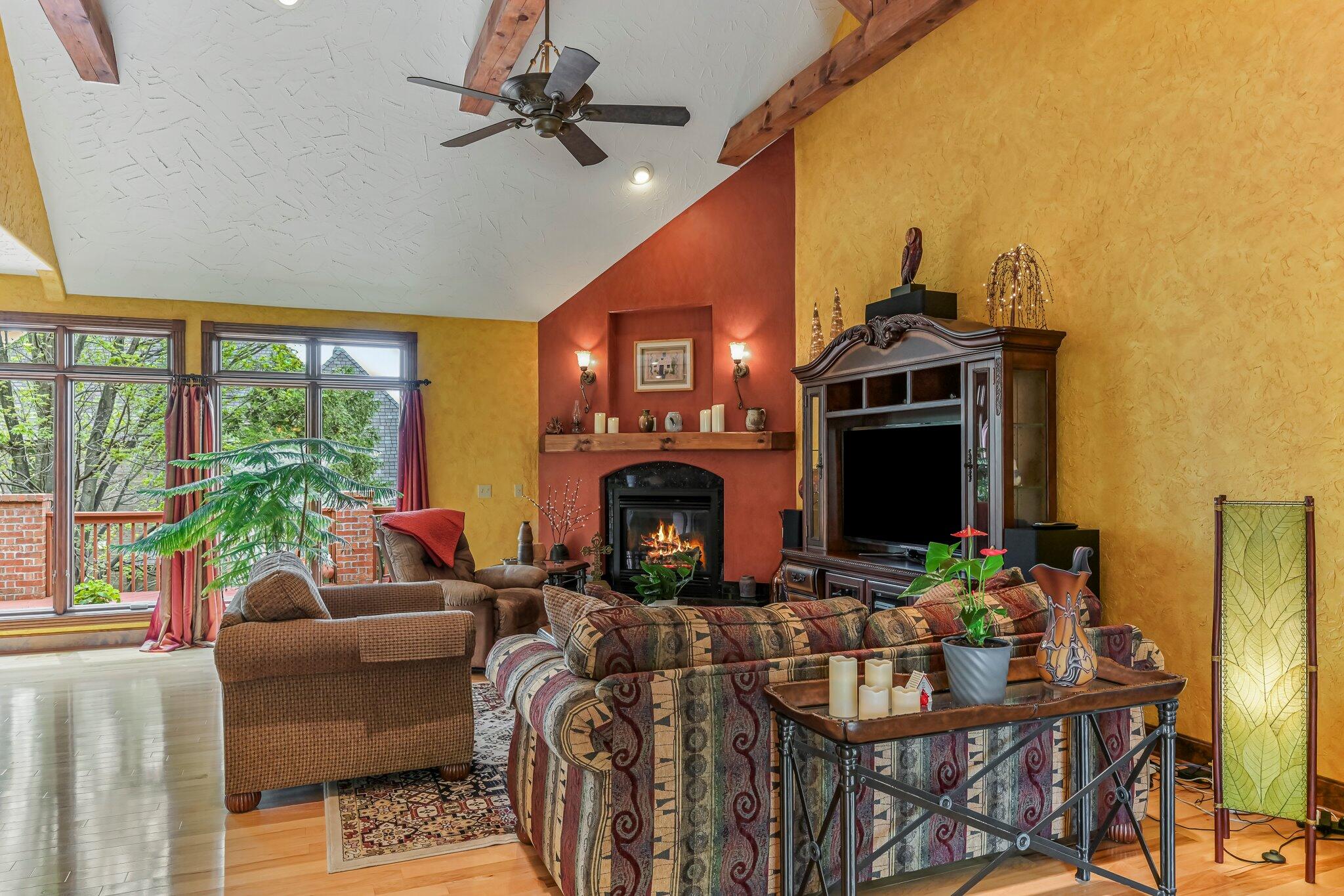 3912 East Windsmore Drive Property Photo 13