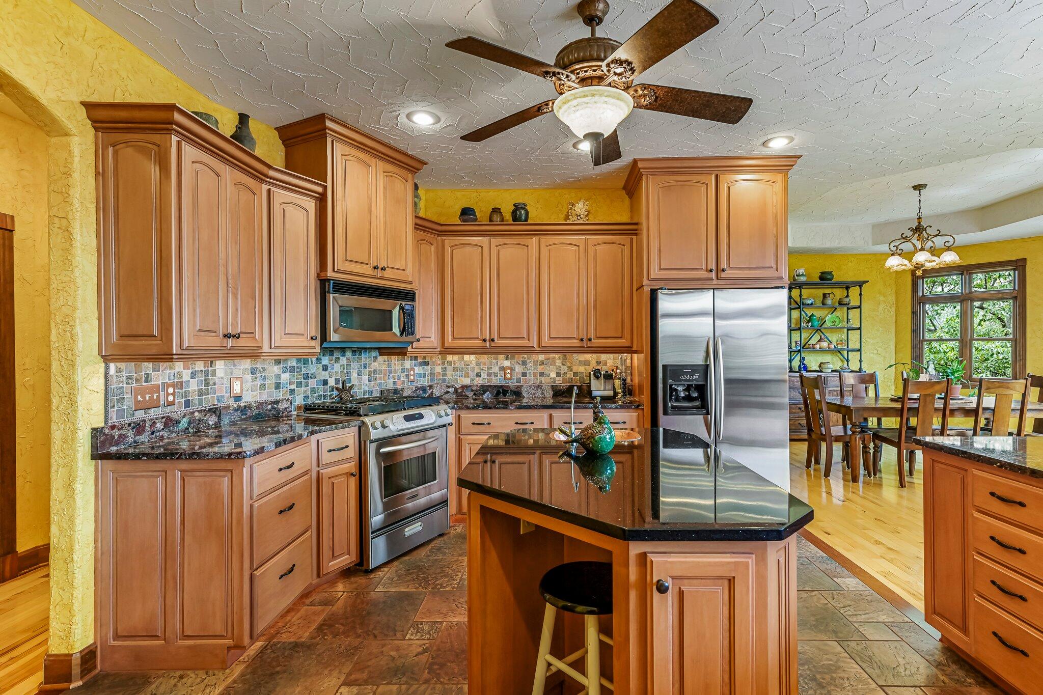 3912 East Windsmore Drive Property Photo 17