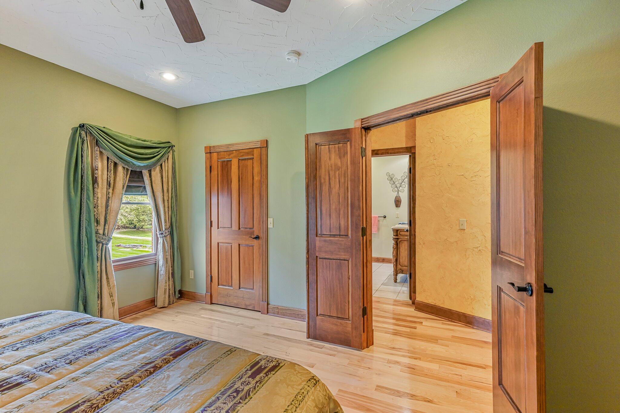 3912 East Windsmore Drive Property Photo 39