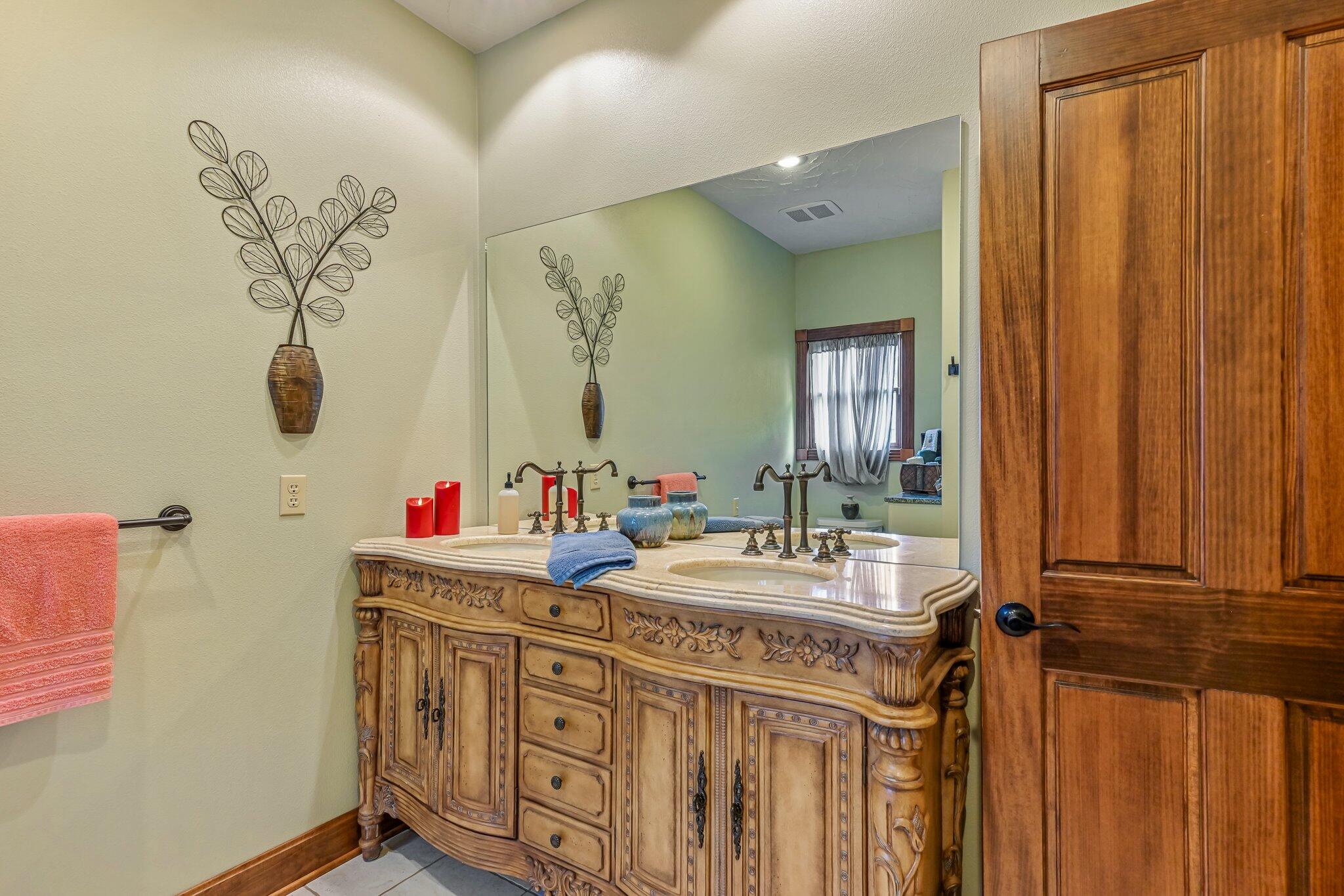 3912 East Windsmore Drive Property Photo 40
