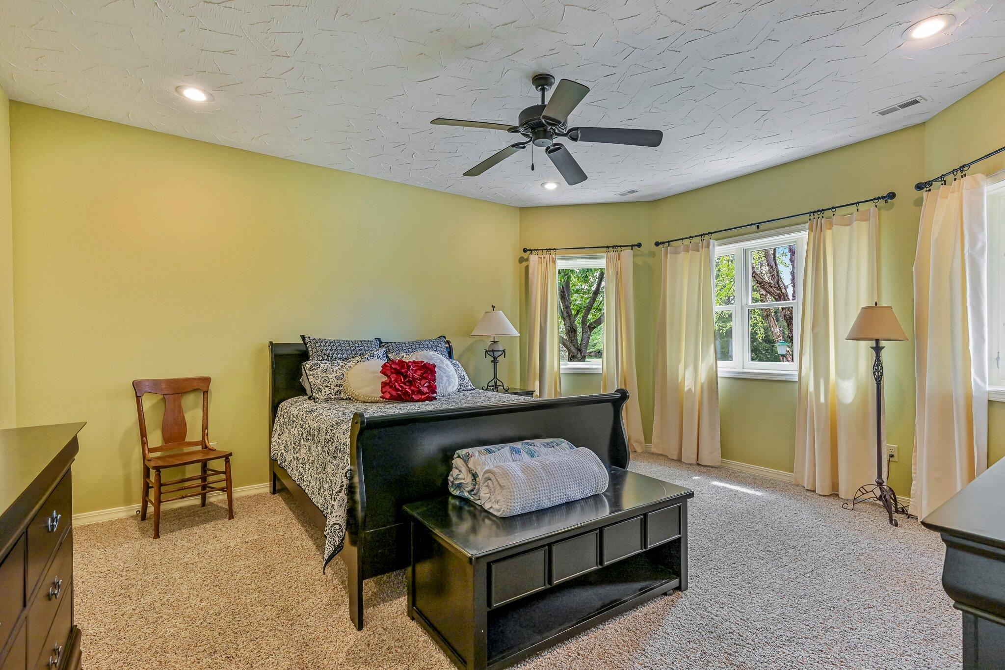 3912 East Windsmore Drive Property Photo 47