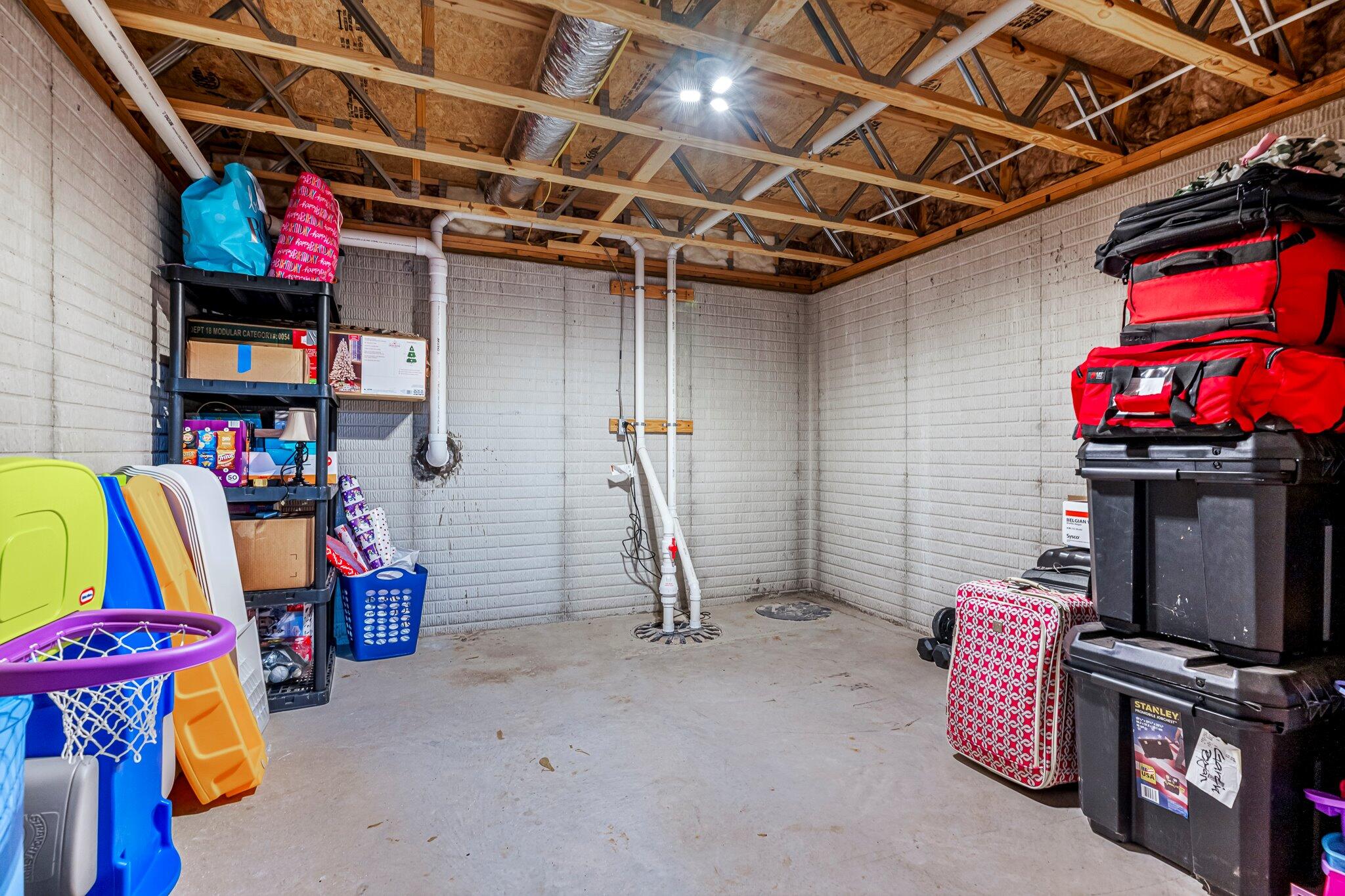 1142 South Broadview Avenue Property Photo 33