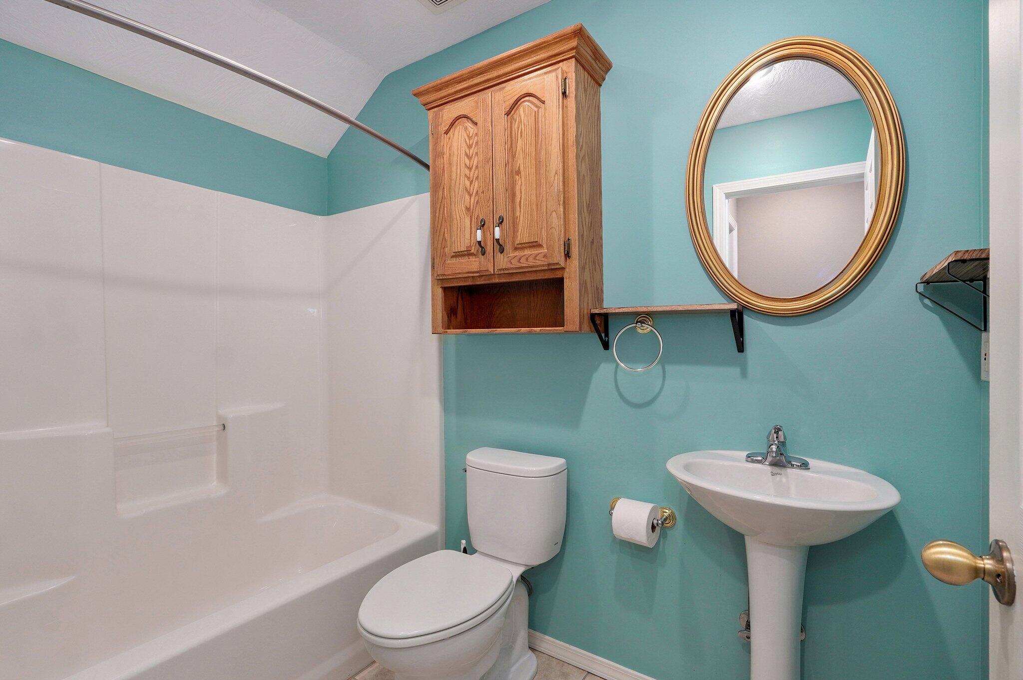 382 South Yellowwood Drive Property Photo 28