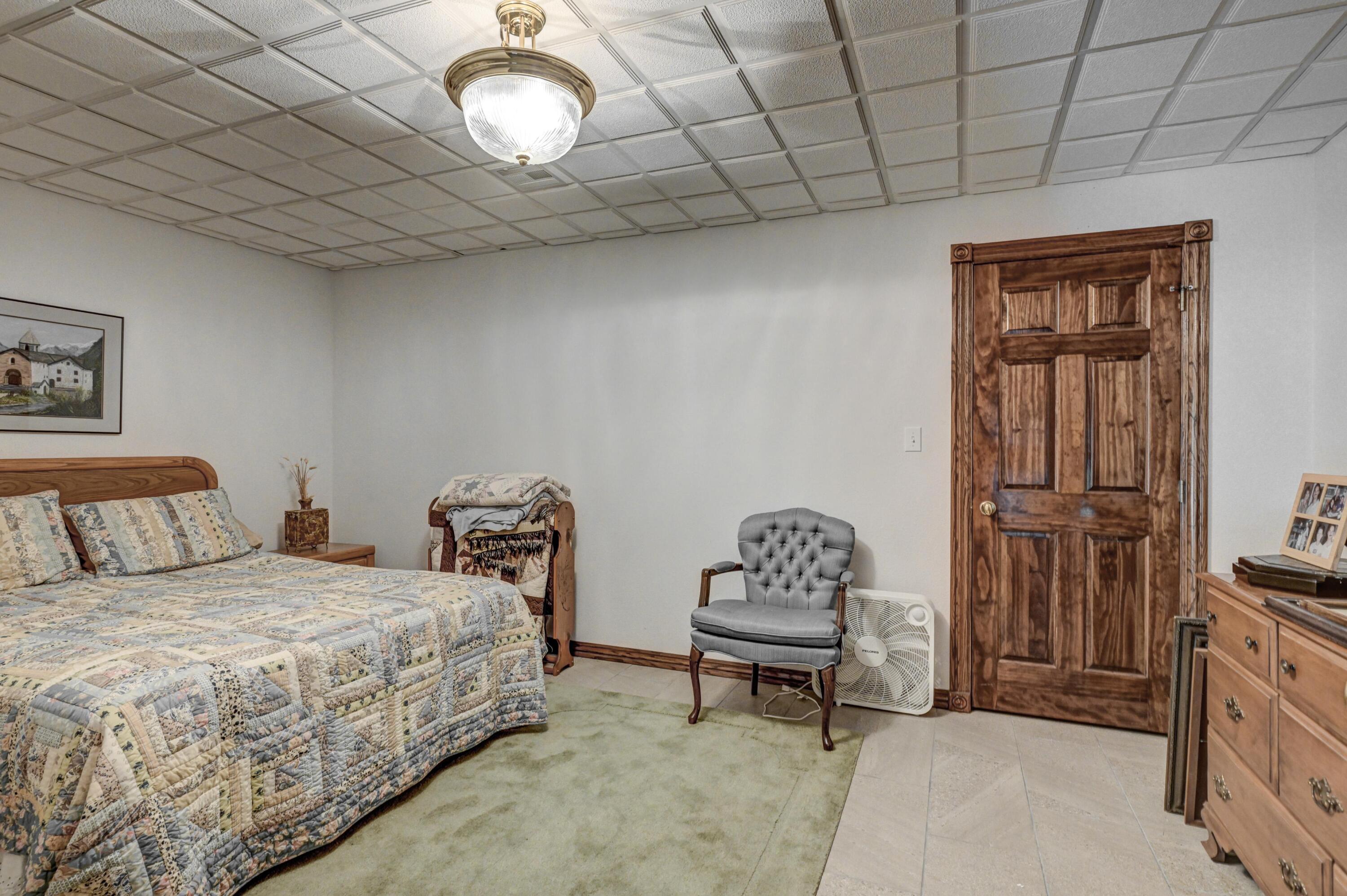2214 Varney Property Photo 46