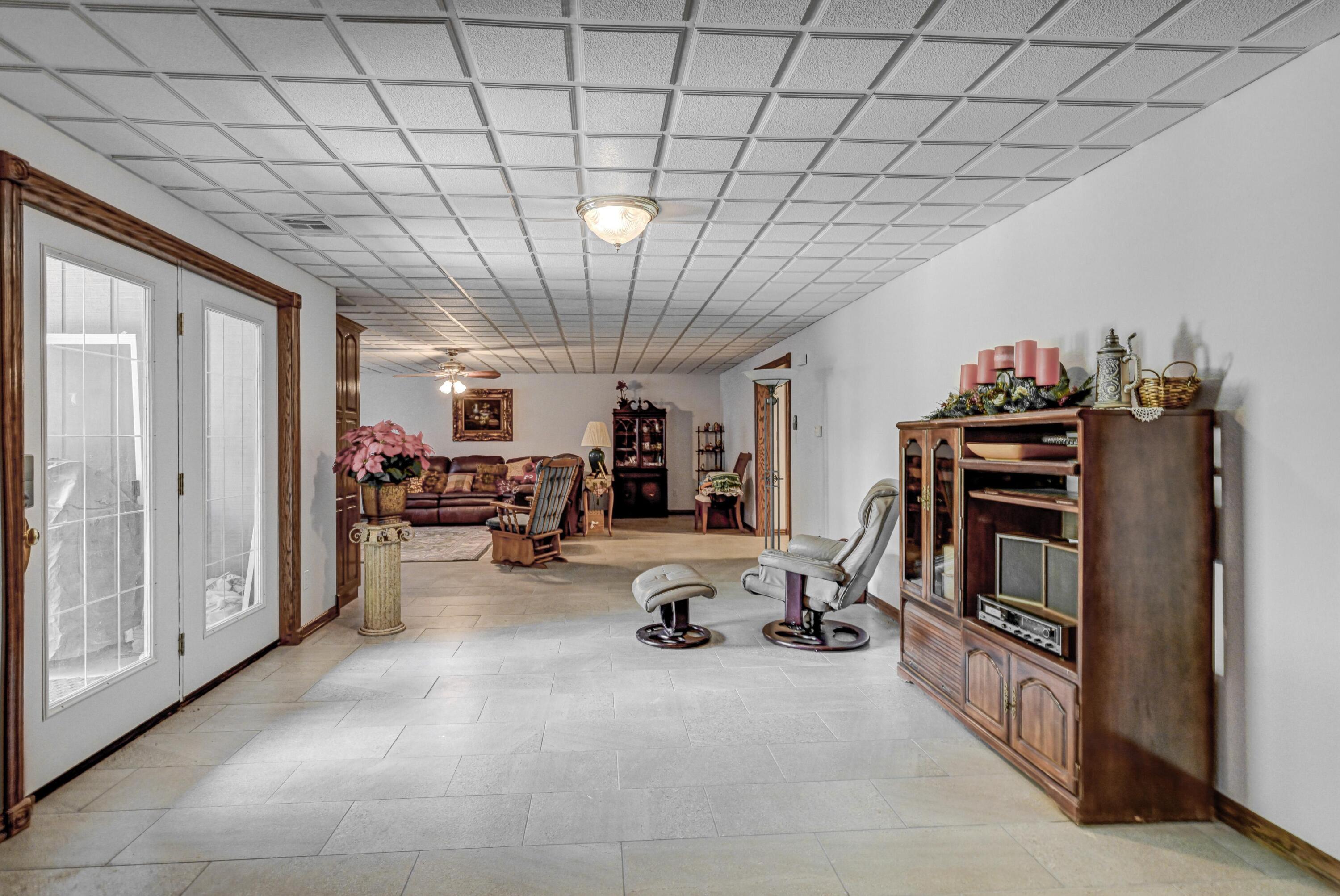 2214 Varney Property Photo 50