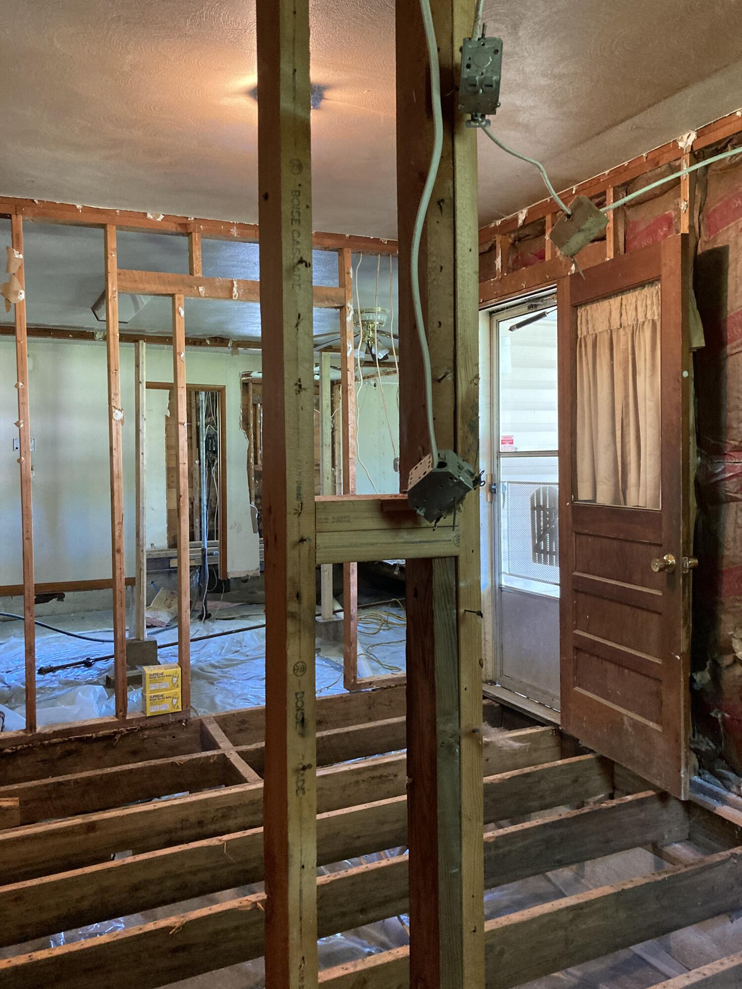 403 South West Street Property Photo 8