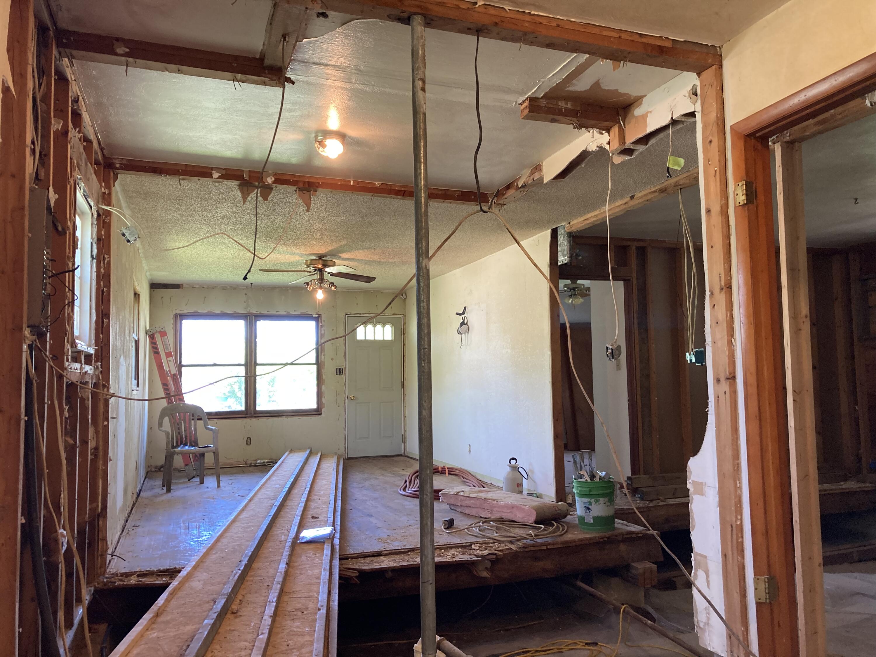 403 South West Street Property Photo 17