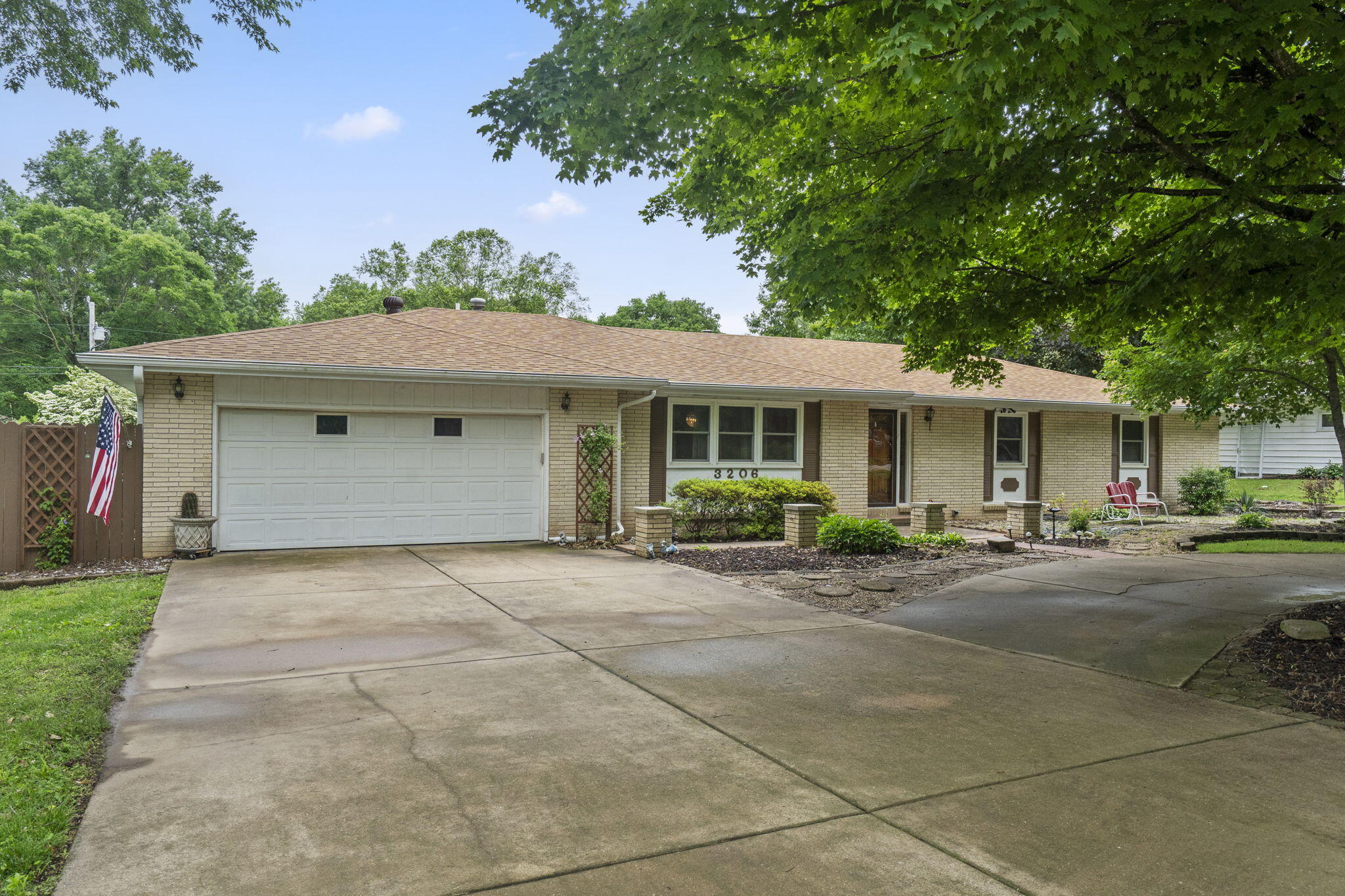 3206 West Grayrock Drive Property Photo 29