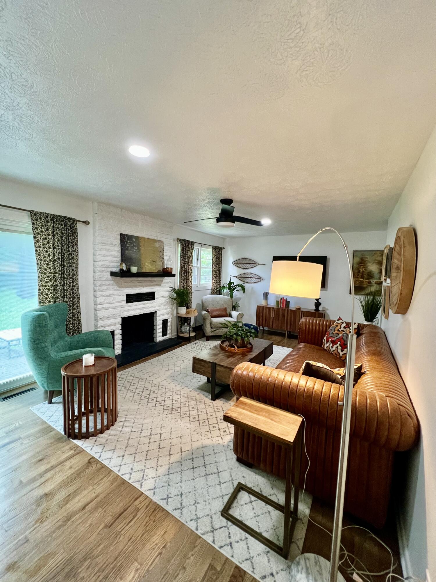 4211 West Gardenia Drive Property Photo 8