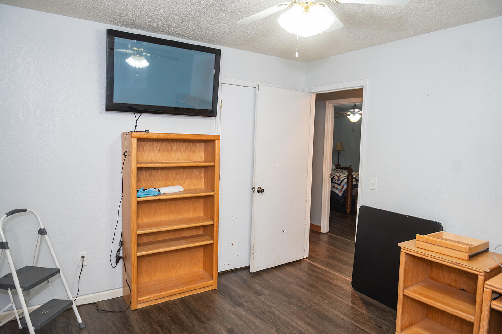 1623 West Commercial Street Property Photo 19