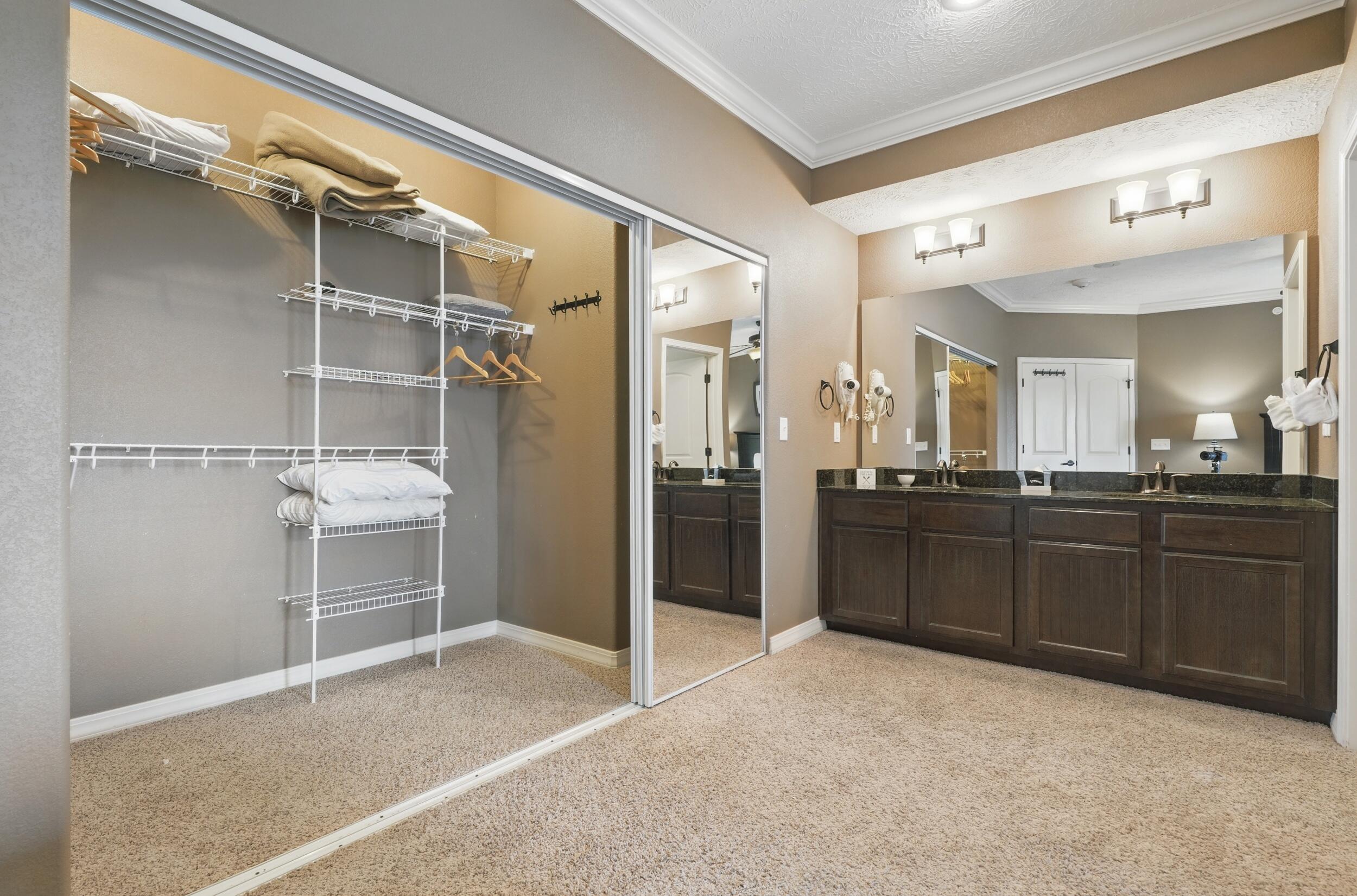 200 Majestic Drive Property Photo 29