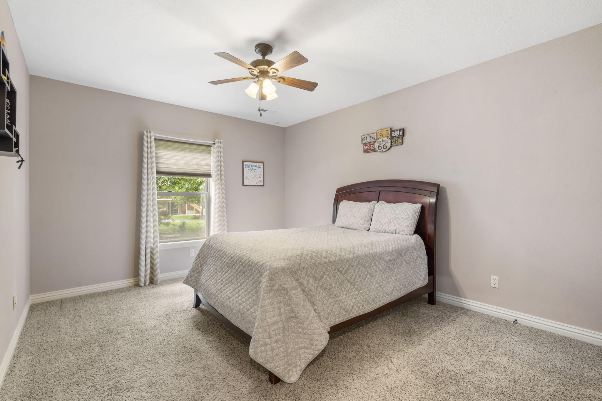 5142 South Burrows Avenue Property Photo 27