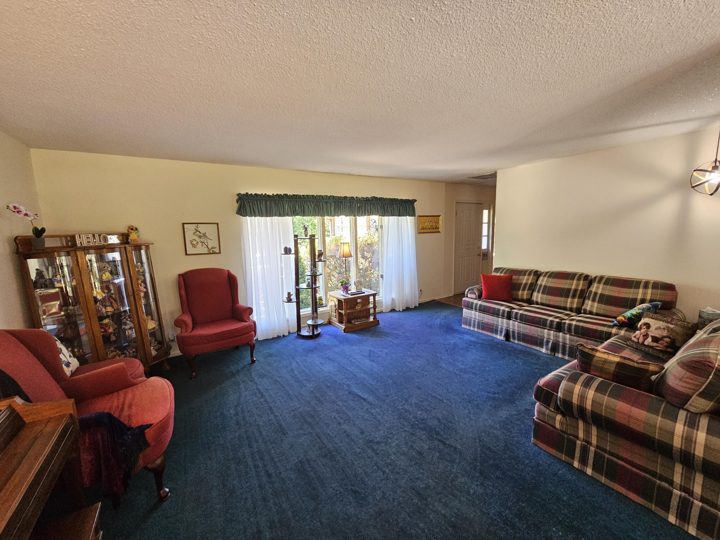 22389 Lawrence 1215 Property Photo 10