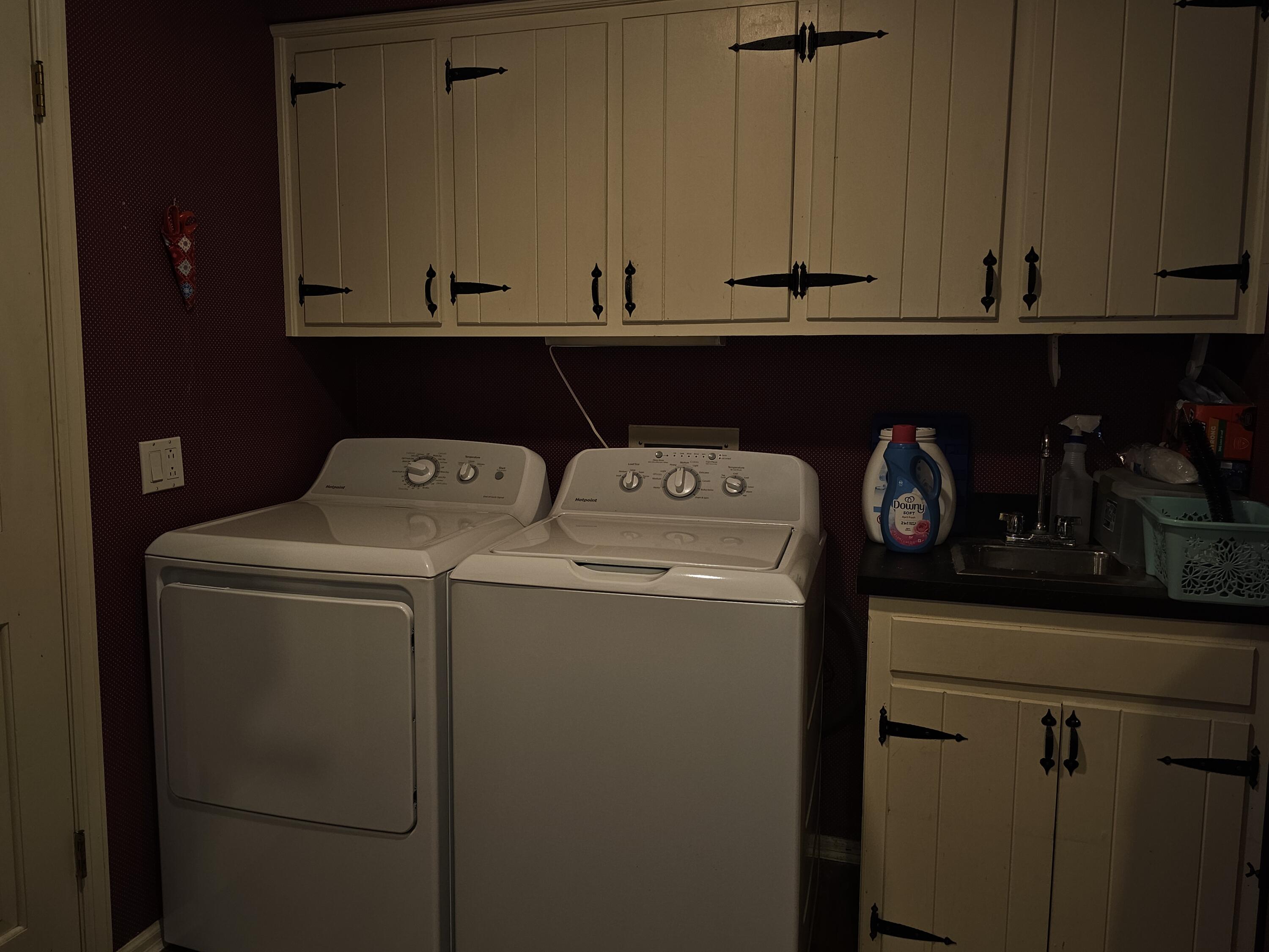 22389 Lawrence 1215 Property Photo 21