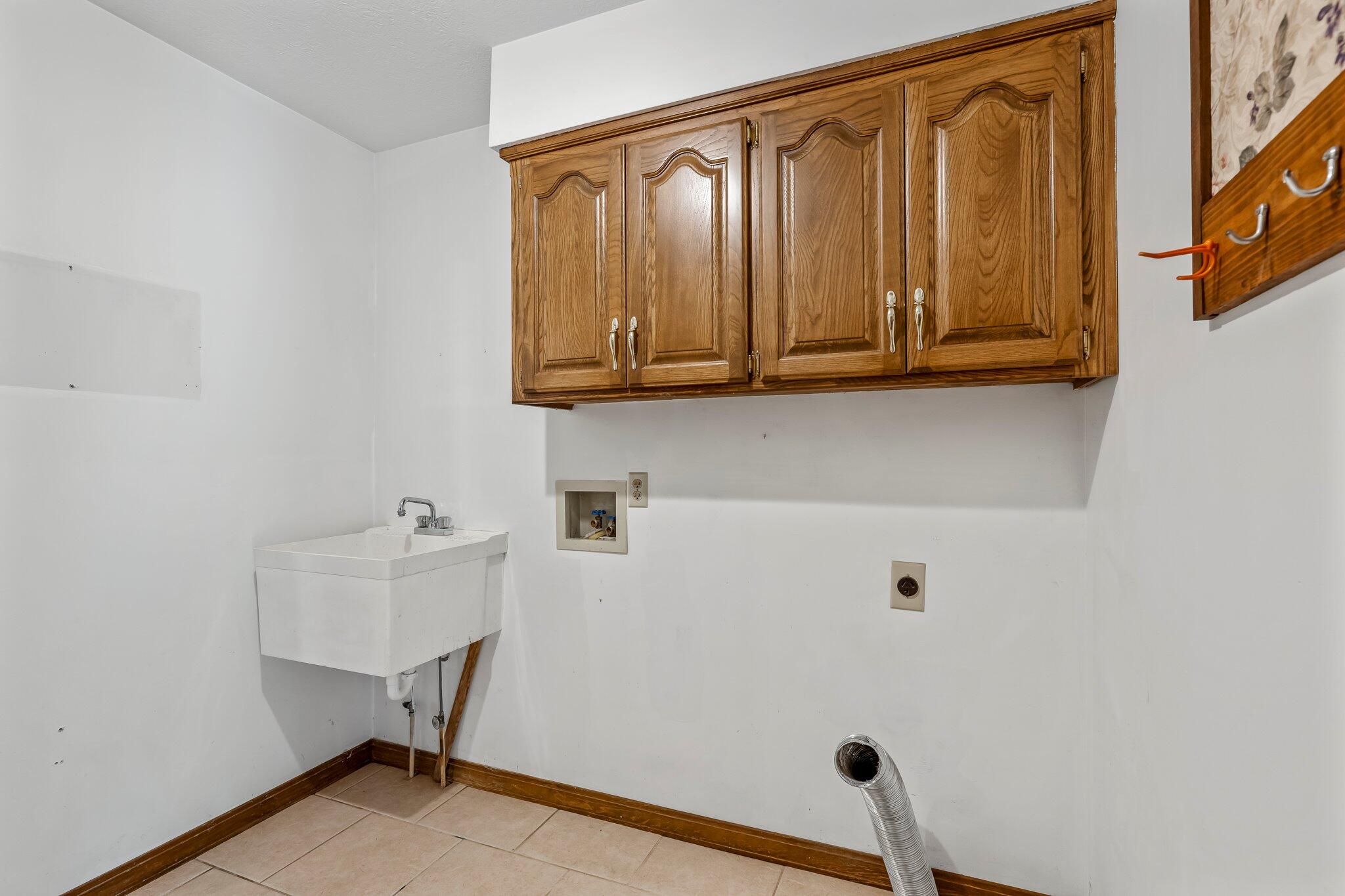 185 Petunia Lane Property Photo 23