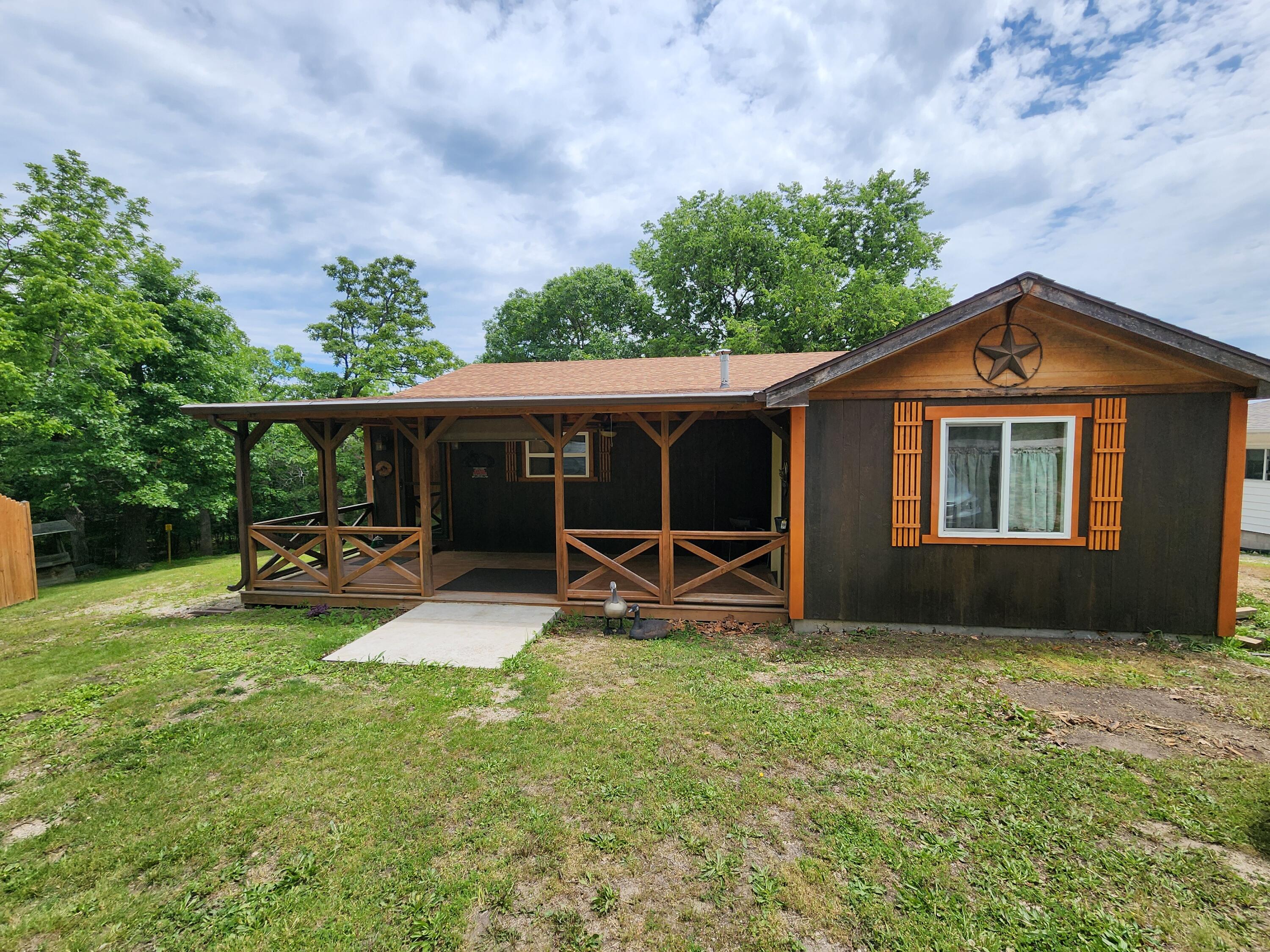 24665 Reynards Circle Property Photo 2
