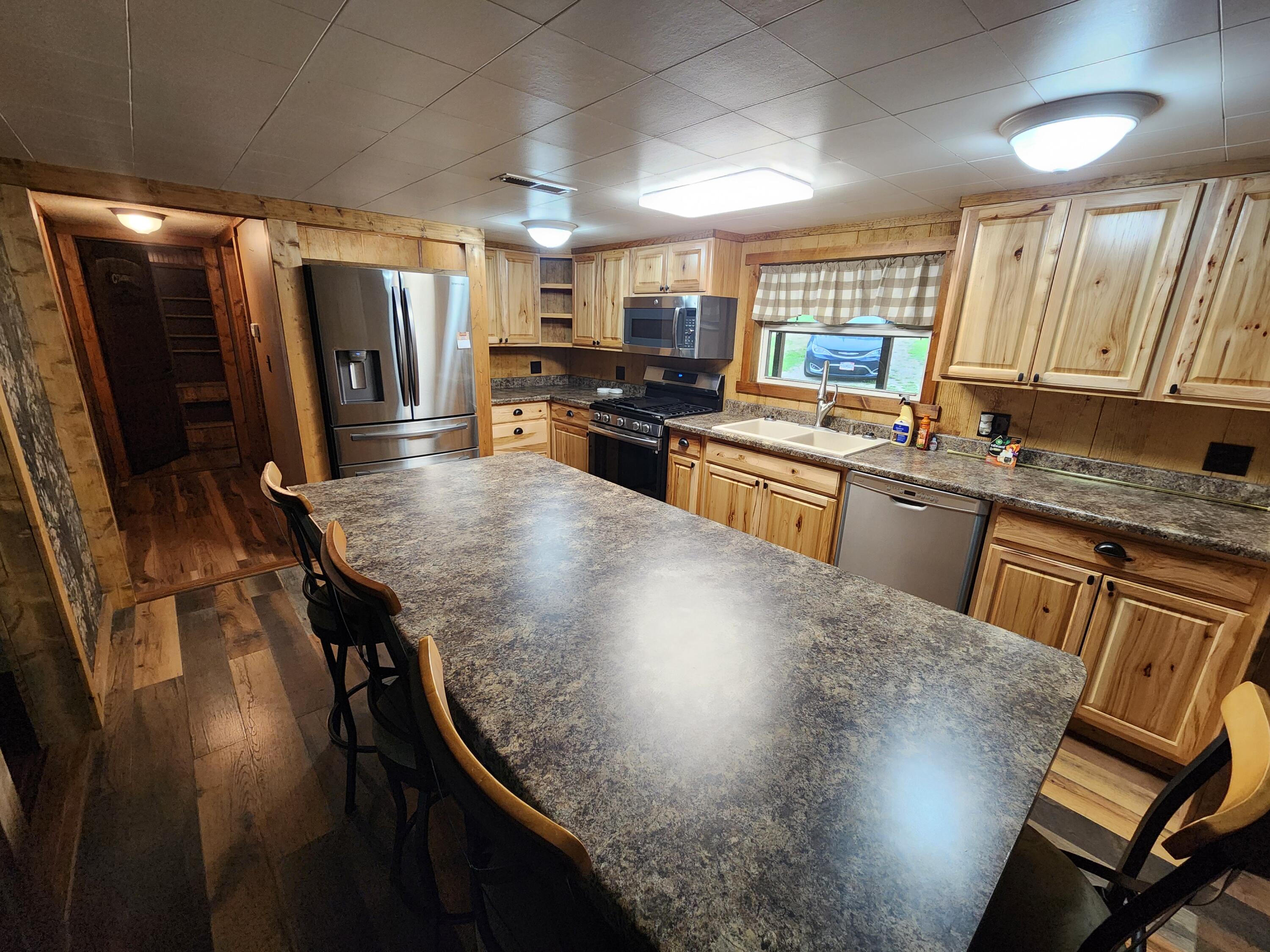 24665 Reynards Circle Property Photo 3