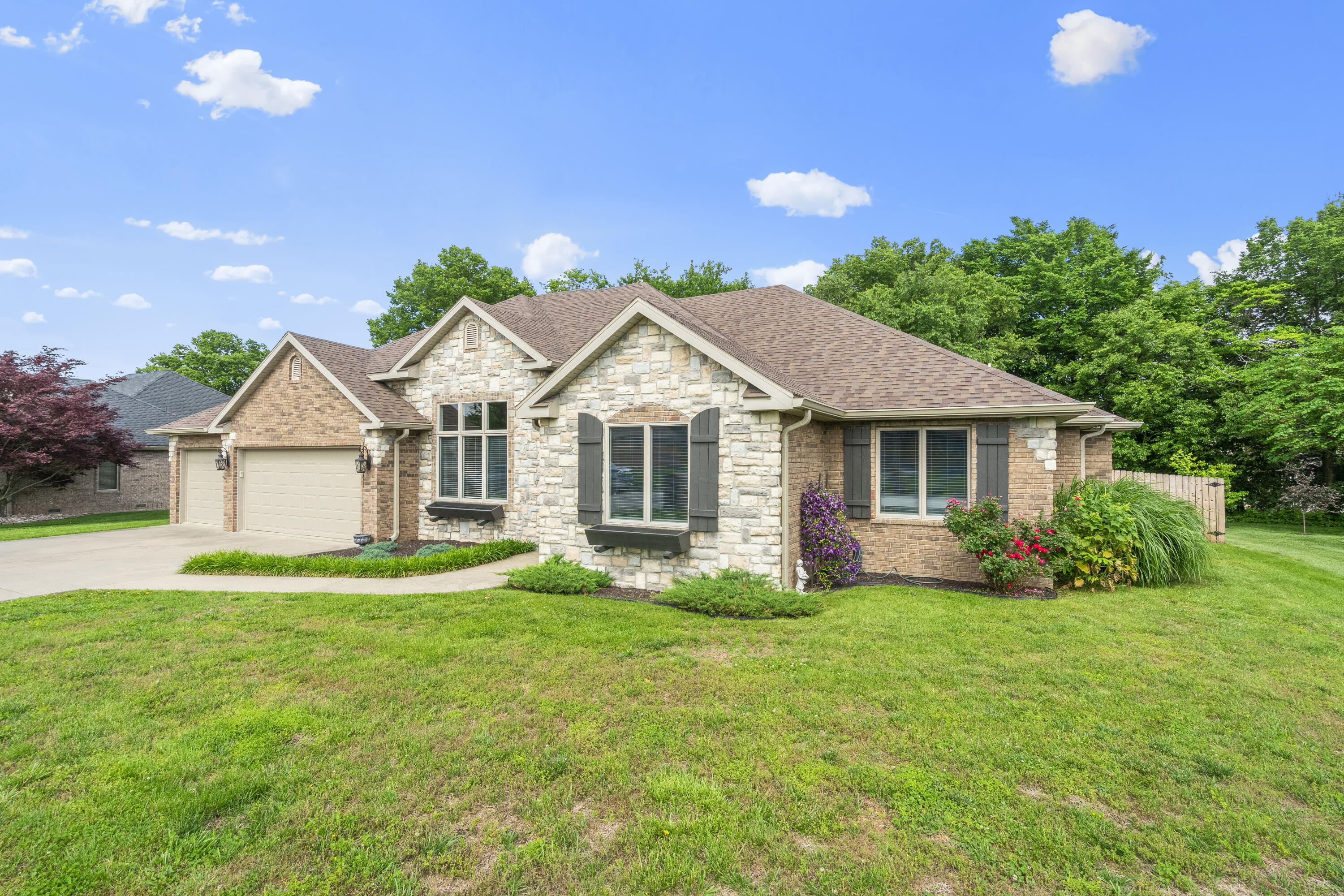 1400 South Charles Place Property Photo 4